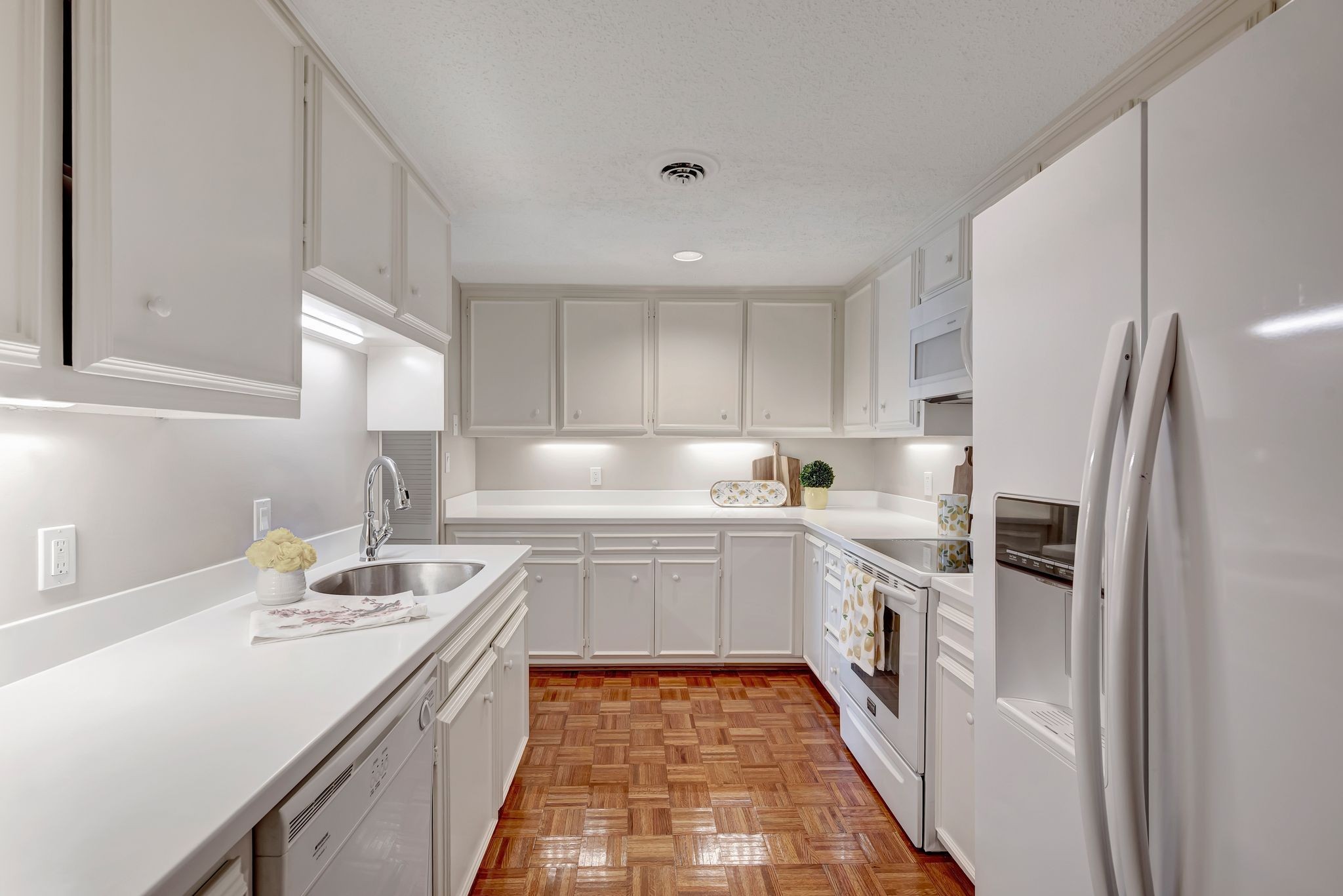 3901 West End Ave Unit: 403