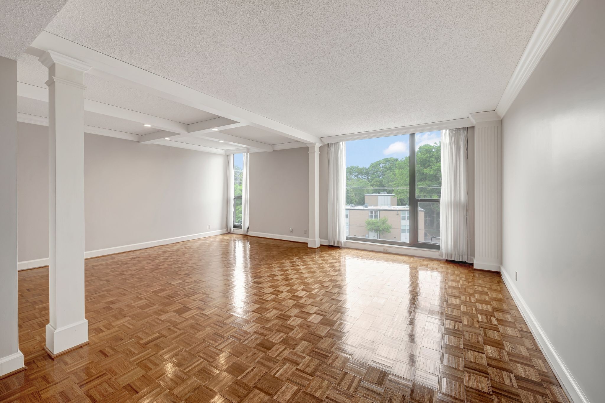 3901 West End Ave Unit: 403