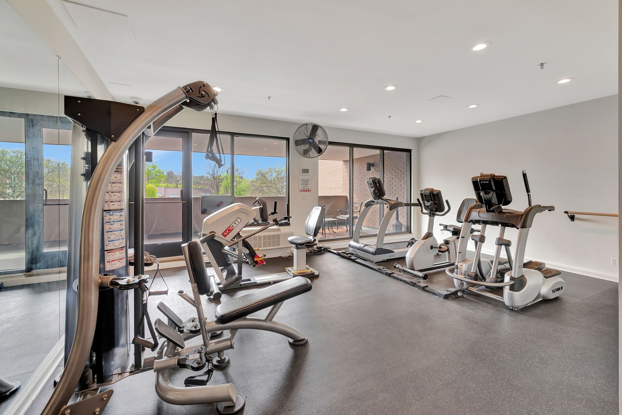 3901 West End Ave Unit: 403