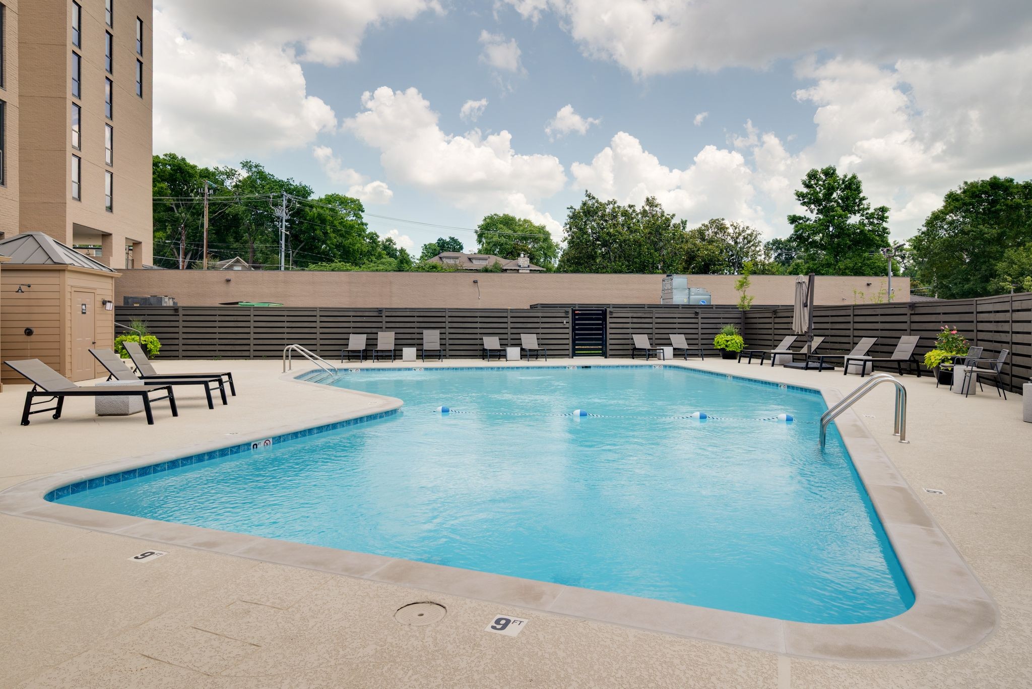 3901 West End Ave Unit: 403