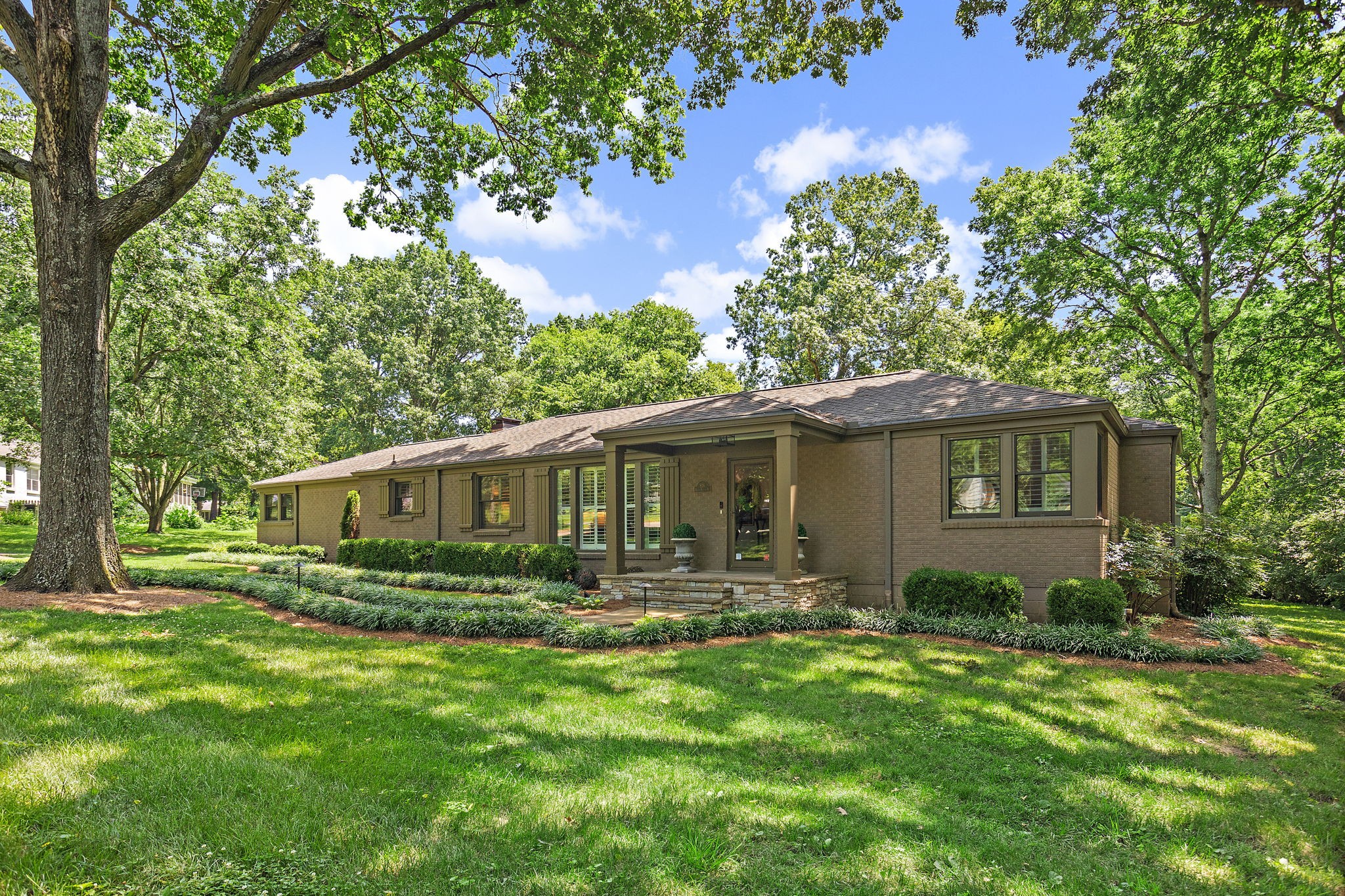 616 Brook Hollow Rd