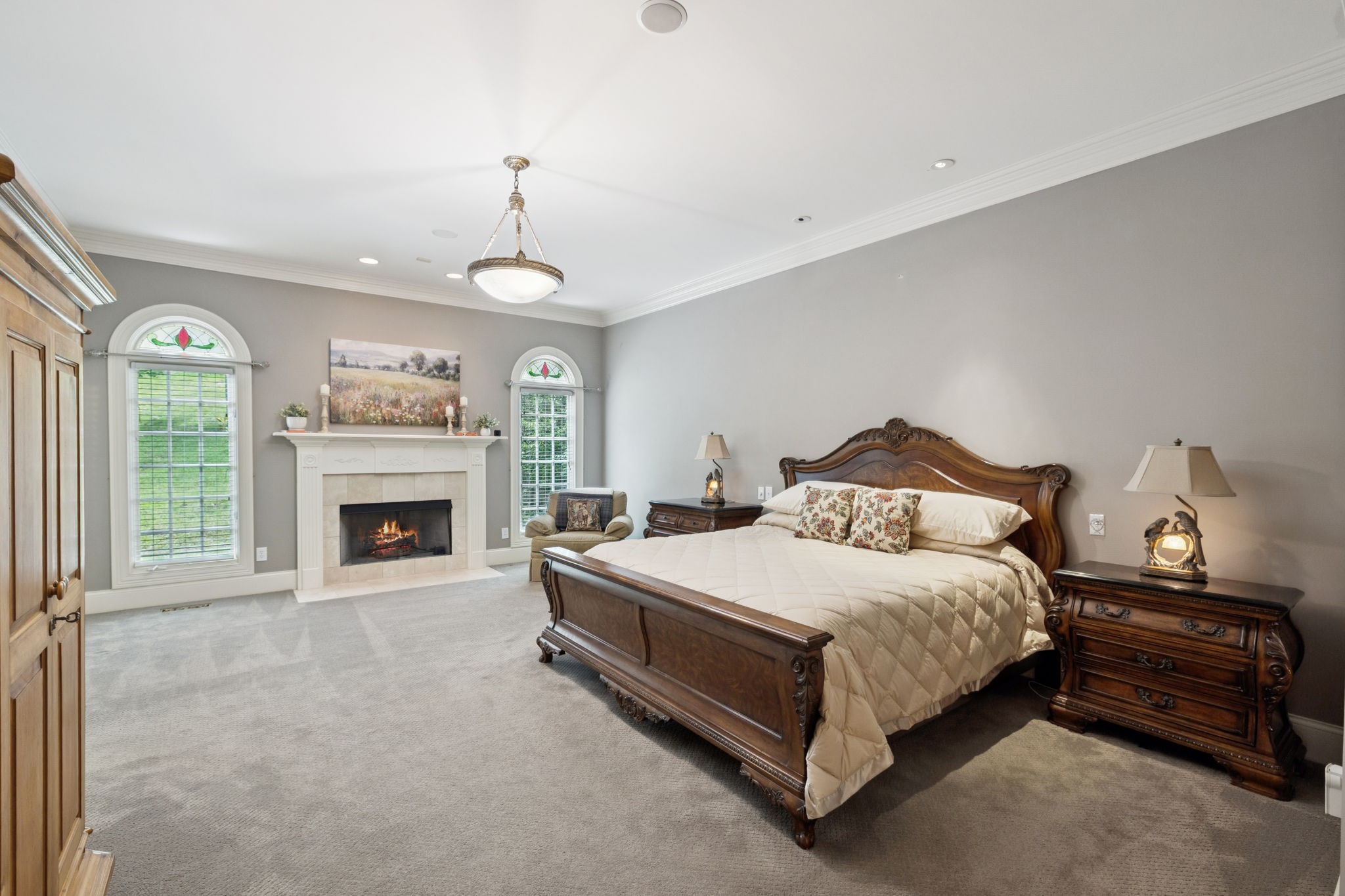 545 Grand Oaks Dr
