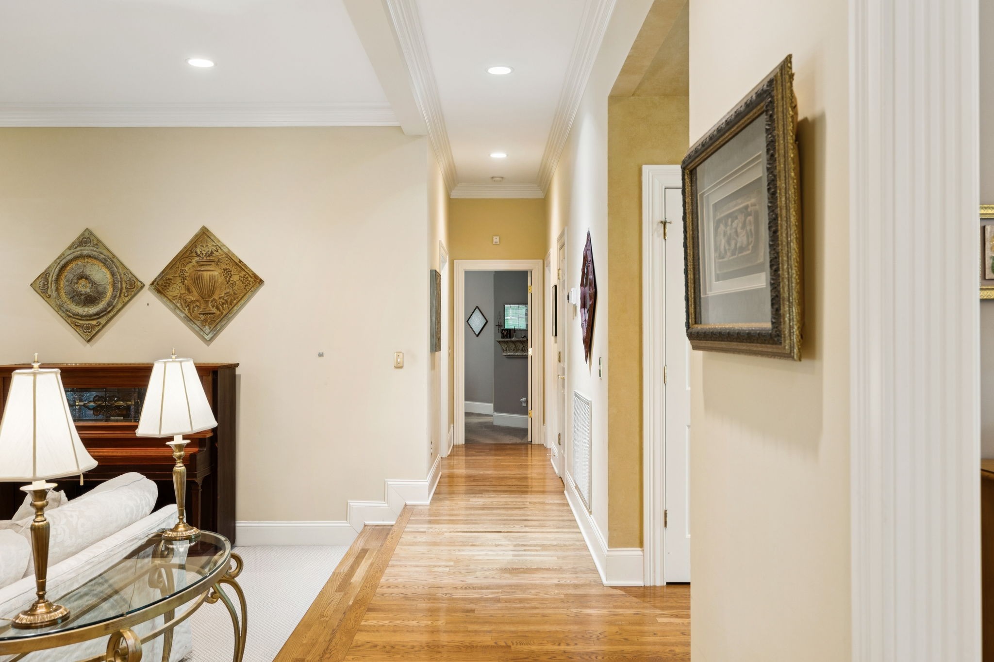 545 Grand Oaks Dr