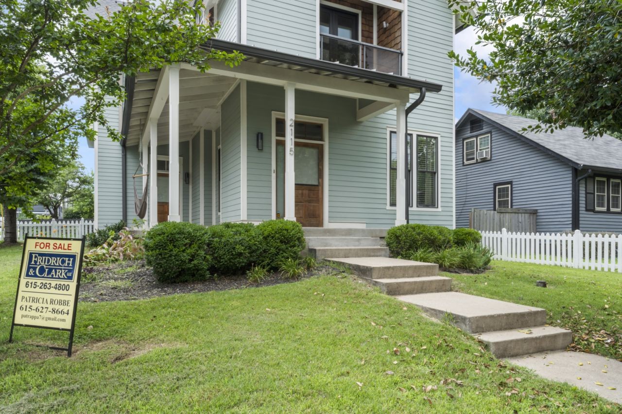2115 Grantland Ave