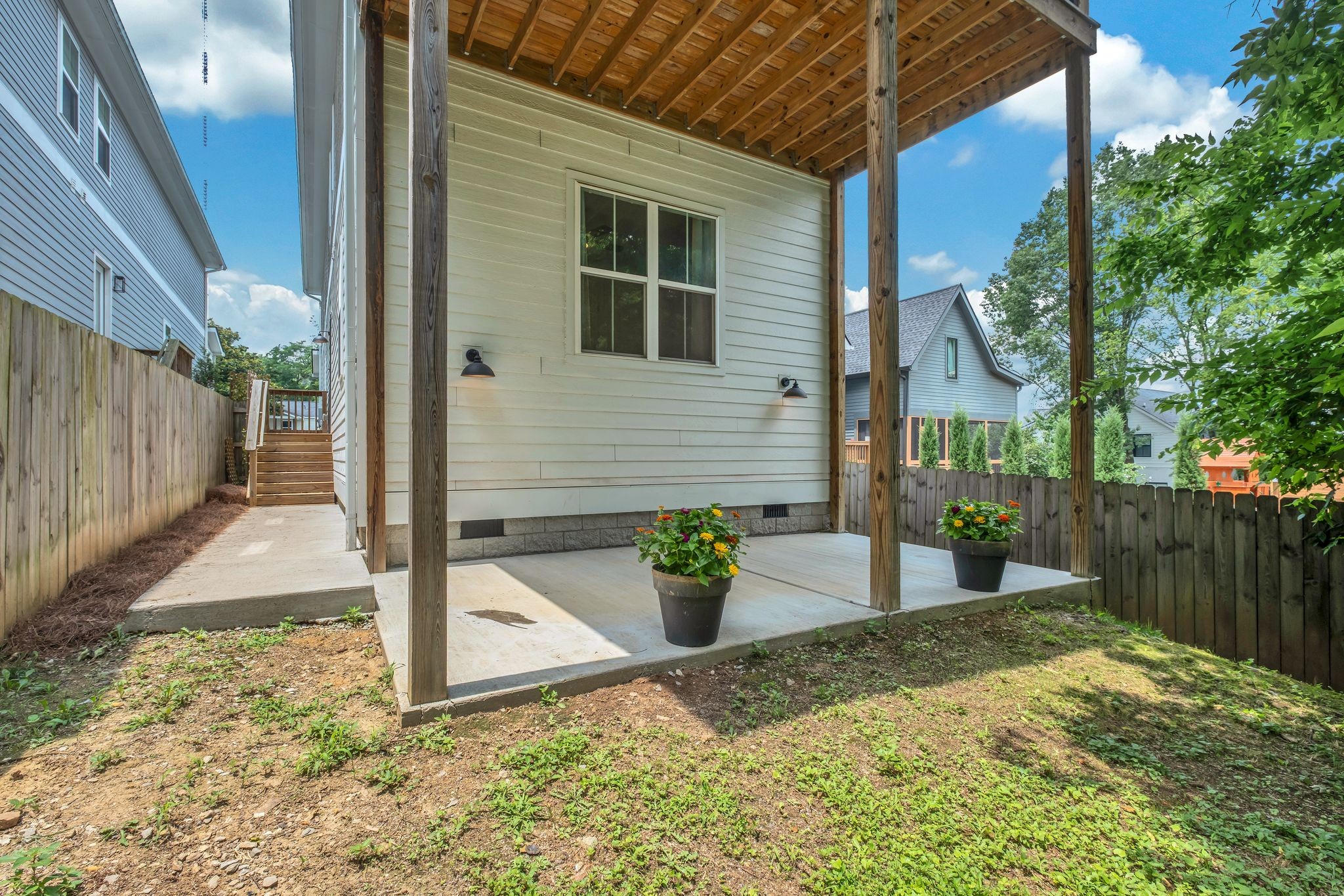 100B Oceola Ave