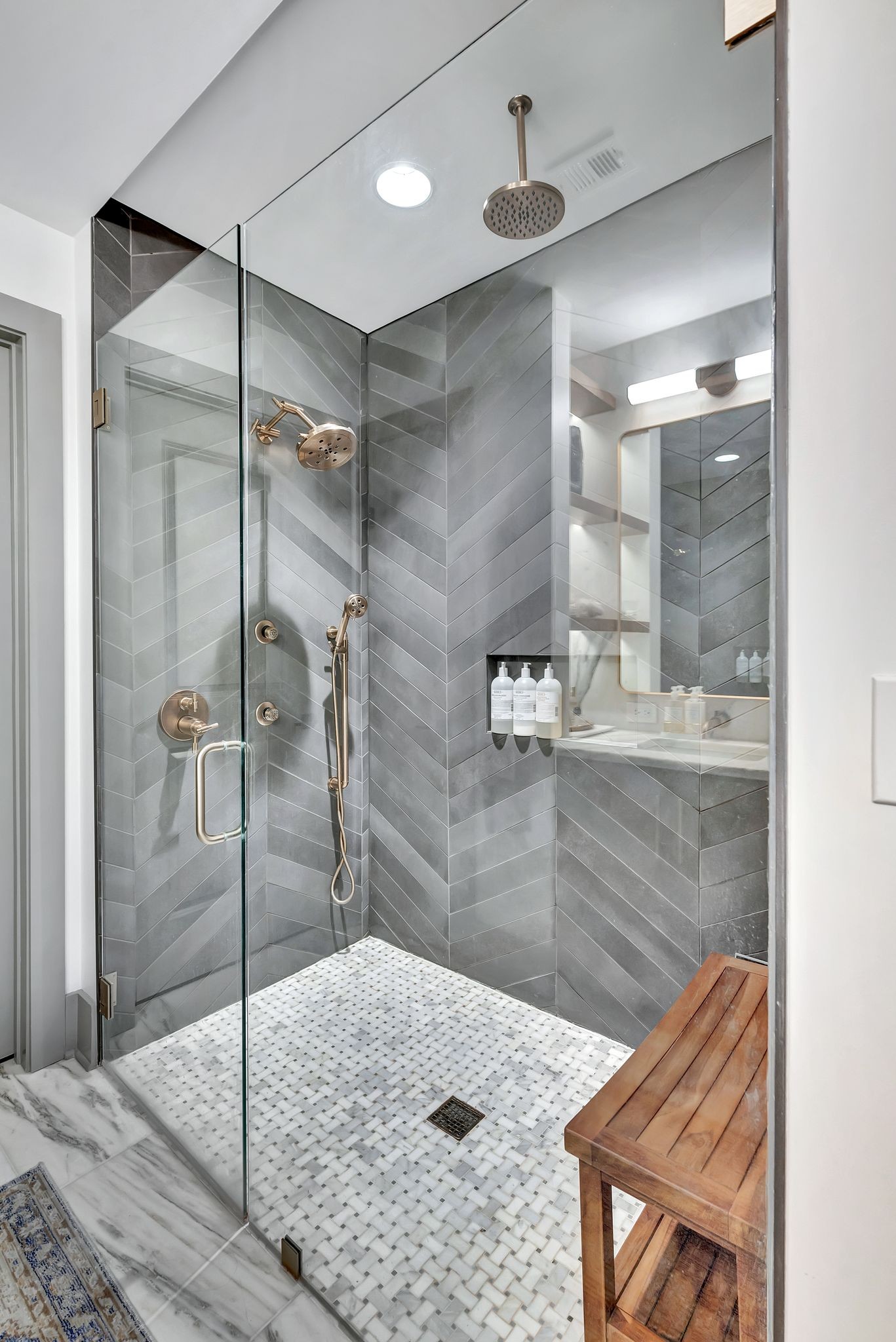 1616 West End Ave Unit: 2101
