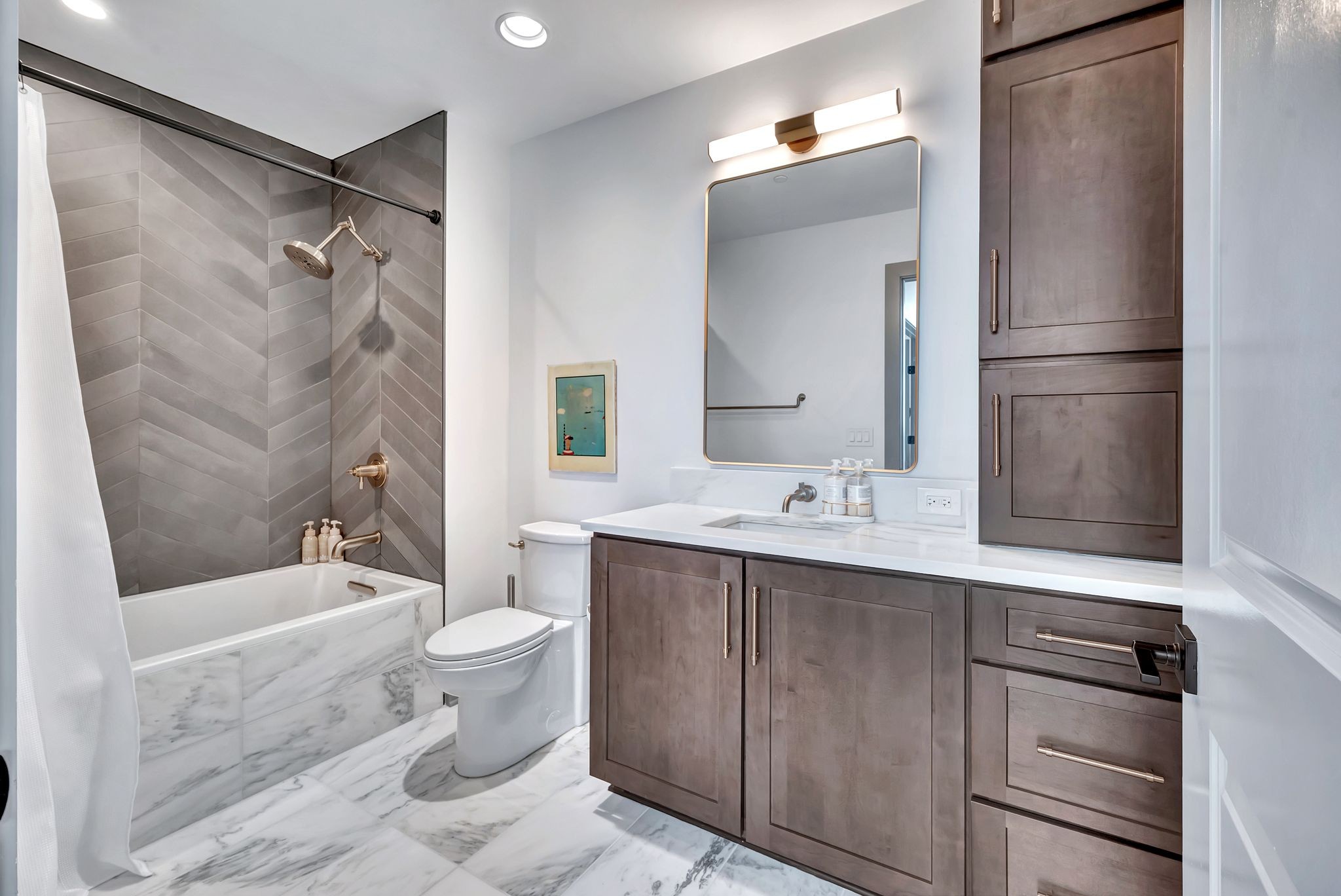 1616 West End Ave Unit: 2101