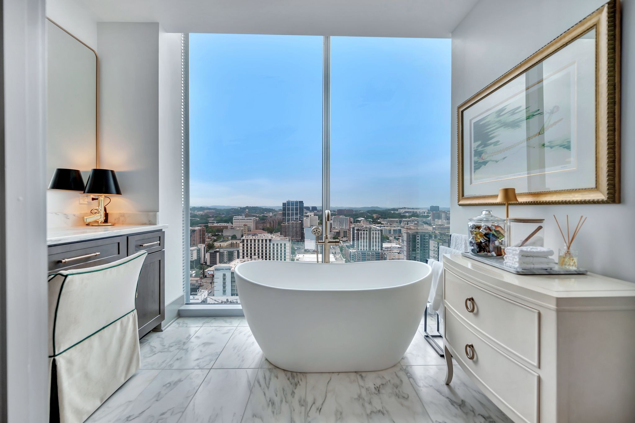 1616 West End Ave Unit: 2101