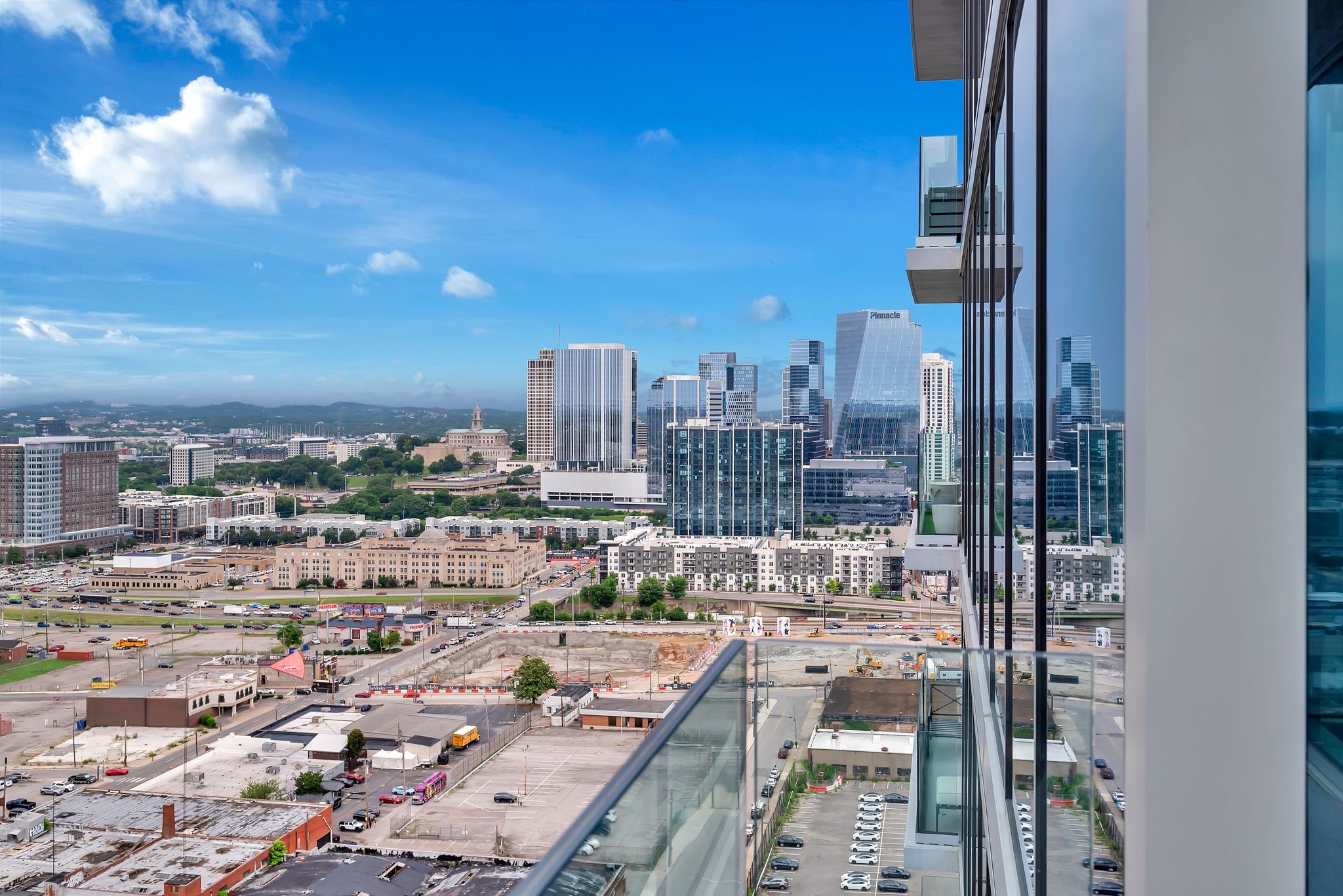 1616 West End Ave Unit: 2101