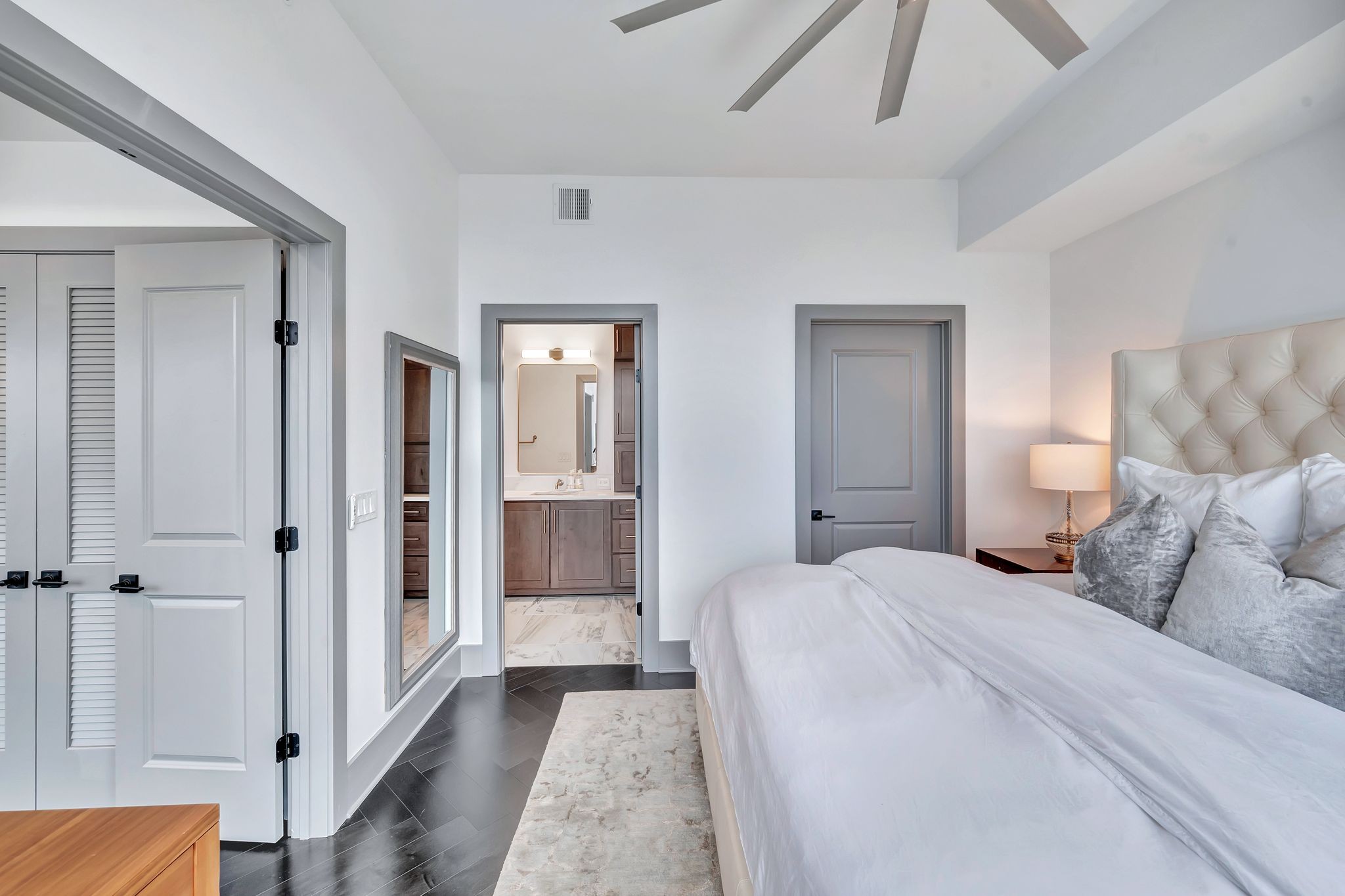 1616 West End Ave Unit: 2101