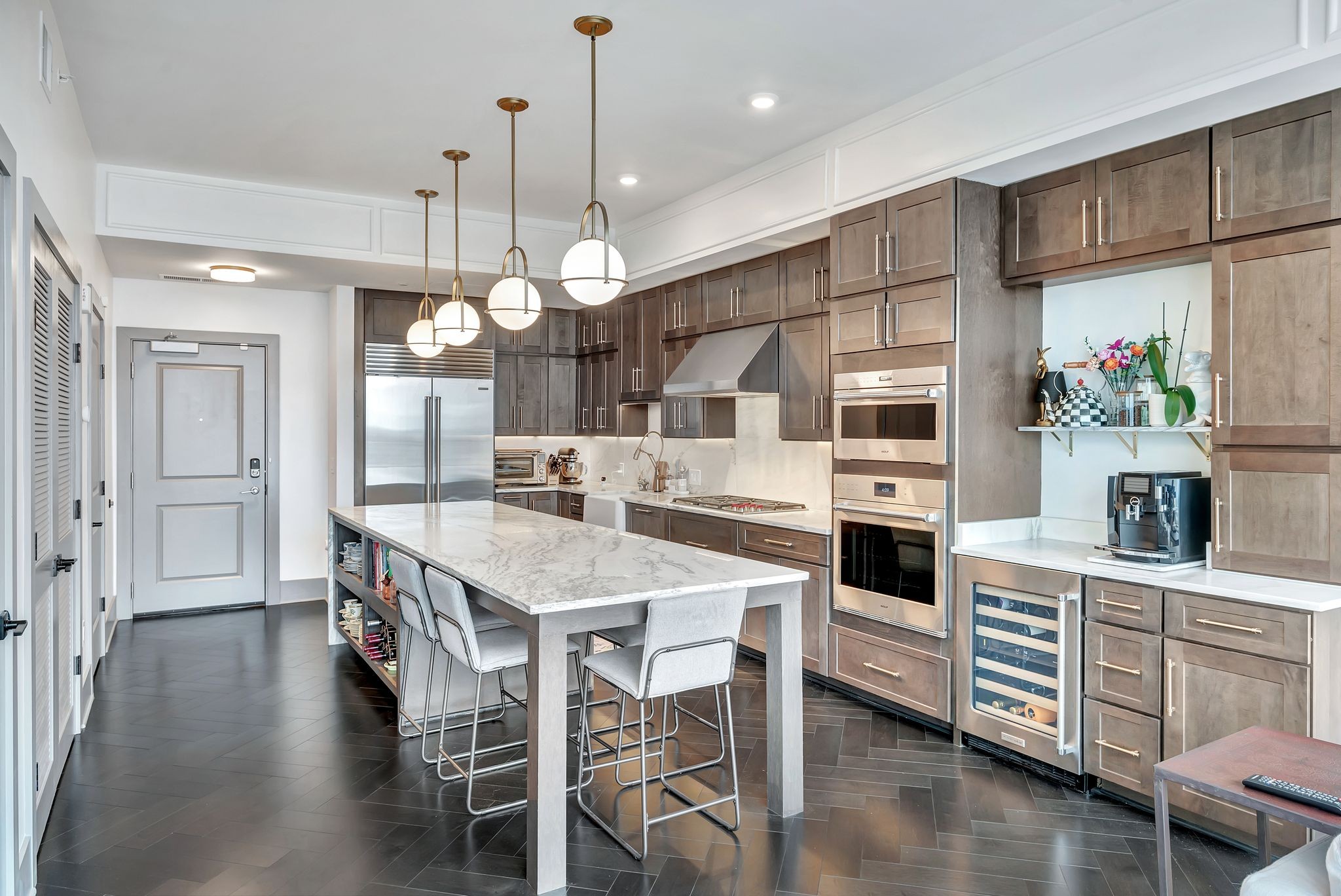 1616 West End Ave Unit: 2101