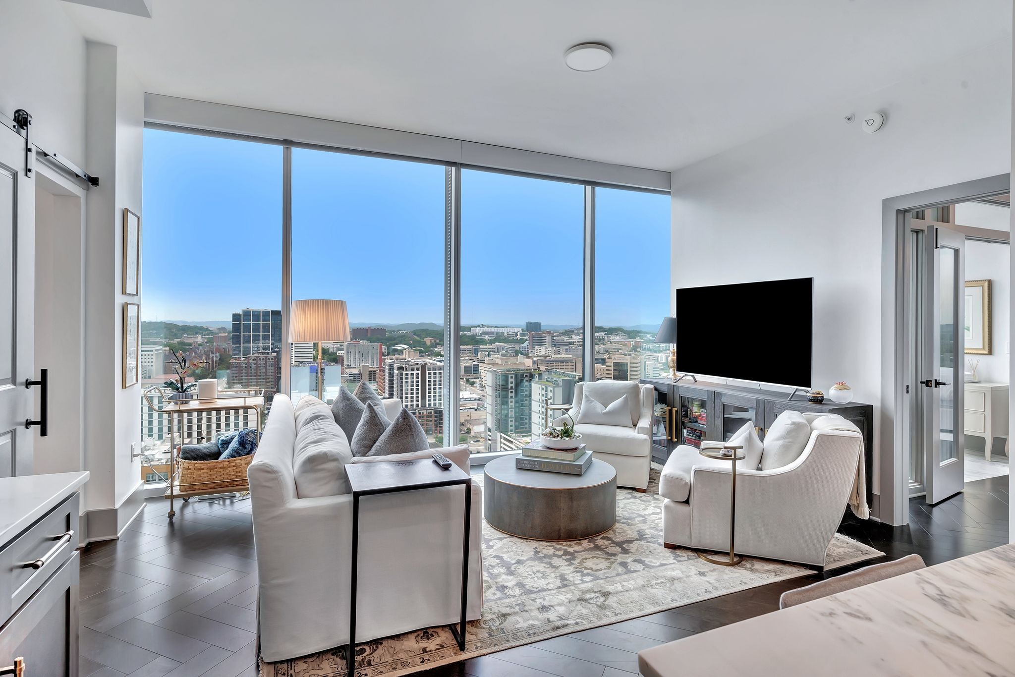 1616 West End Ave Unit: 2101