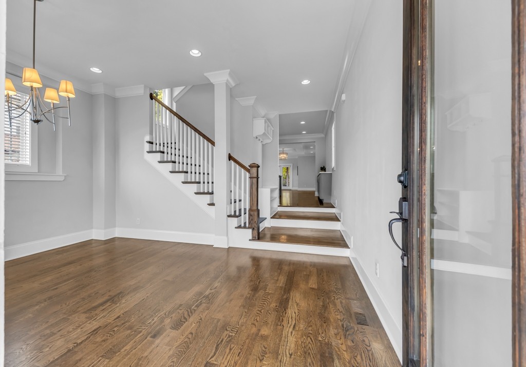 2803B W Kirkwood Ave