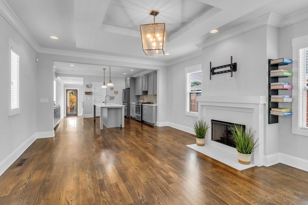 2803B W Kirkwood Ave