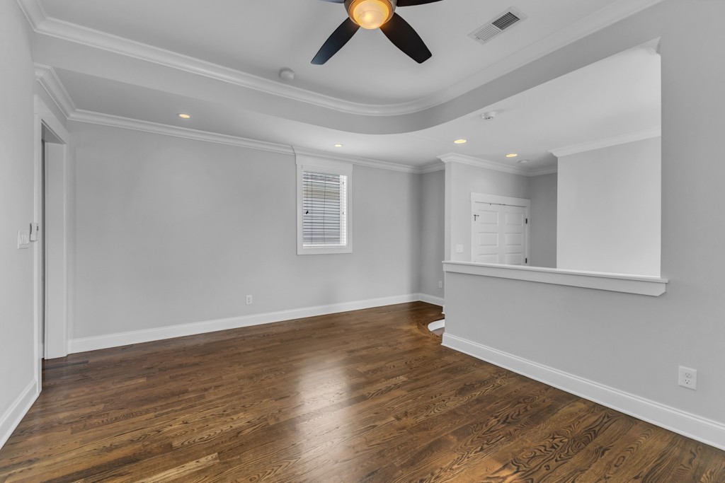 2803B W Kirkwood Ave