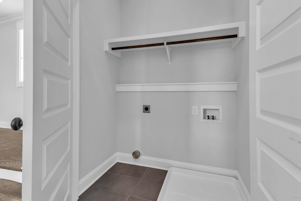 2803B W Kirkwood Ave