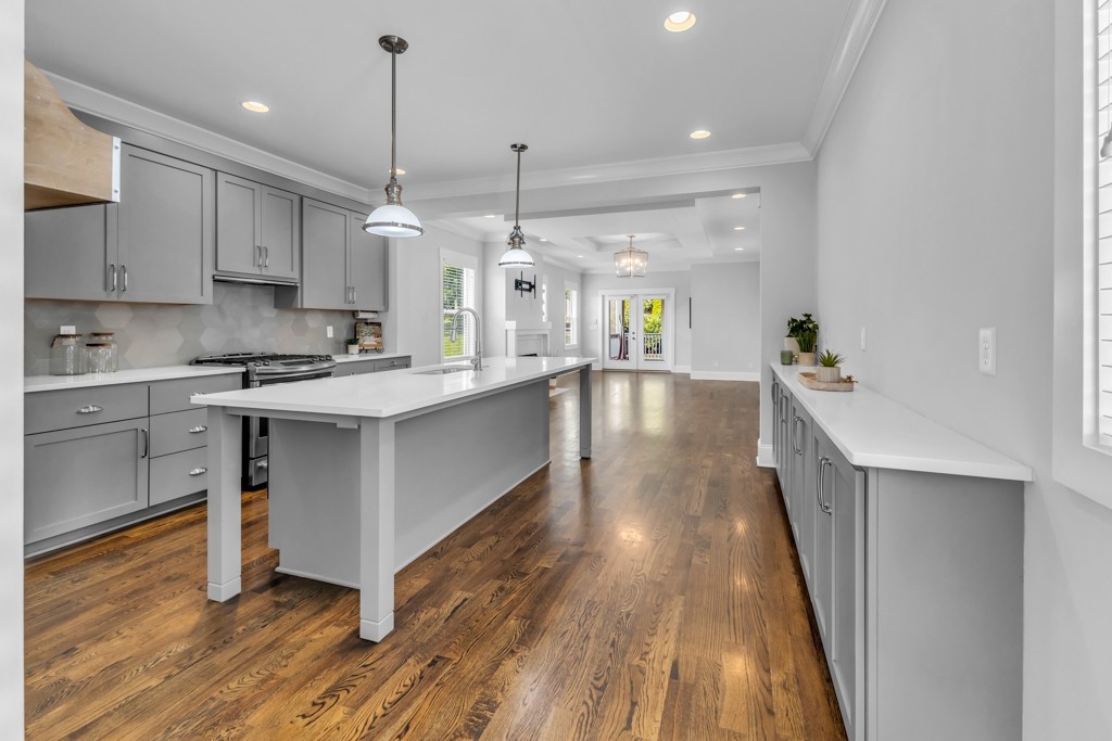 2803B W Kirkwood Ave