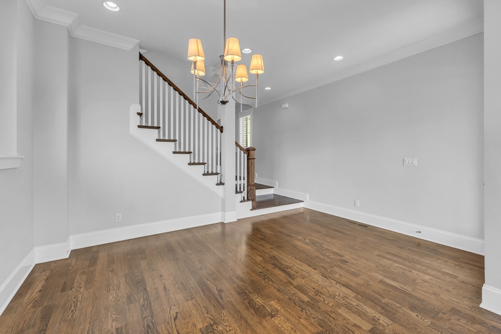 2803B W Kirkwood Ave