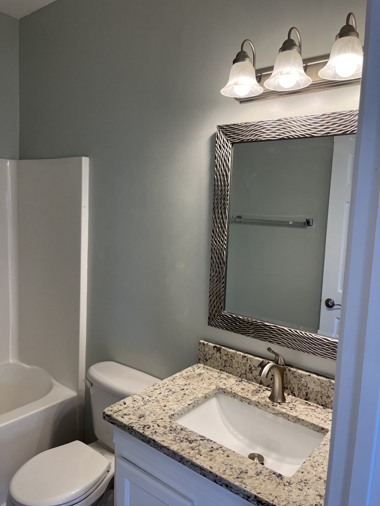 1101 Downs Blvd Unit: 106