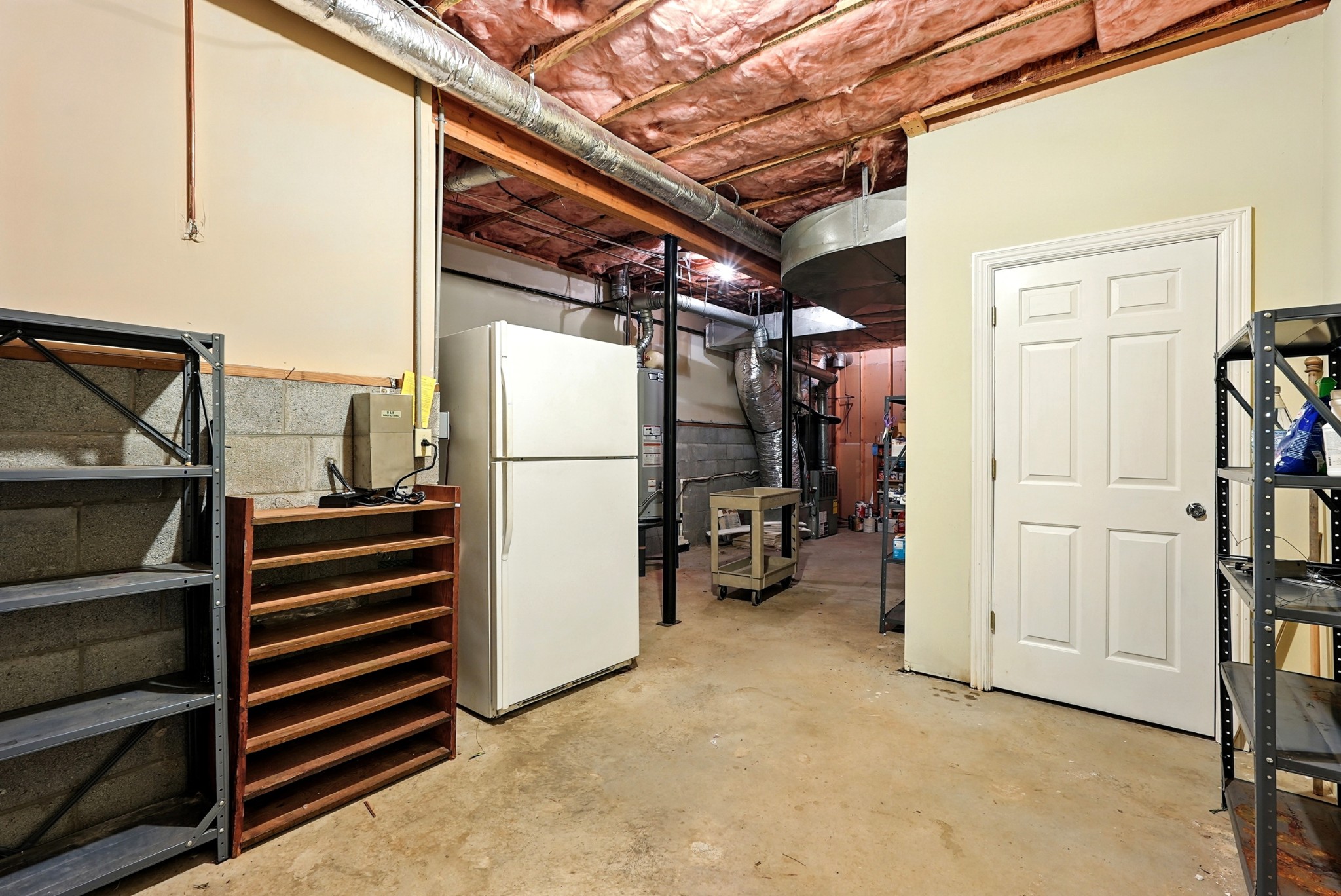 205 Belclaire Pl