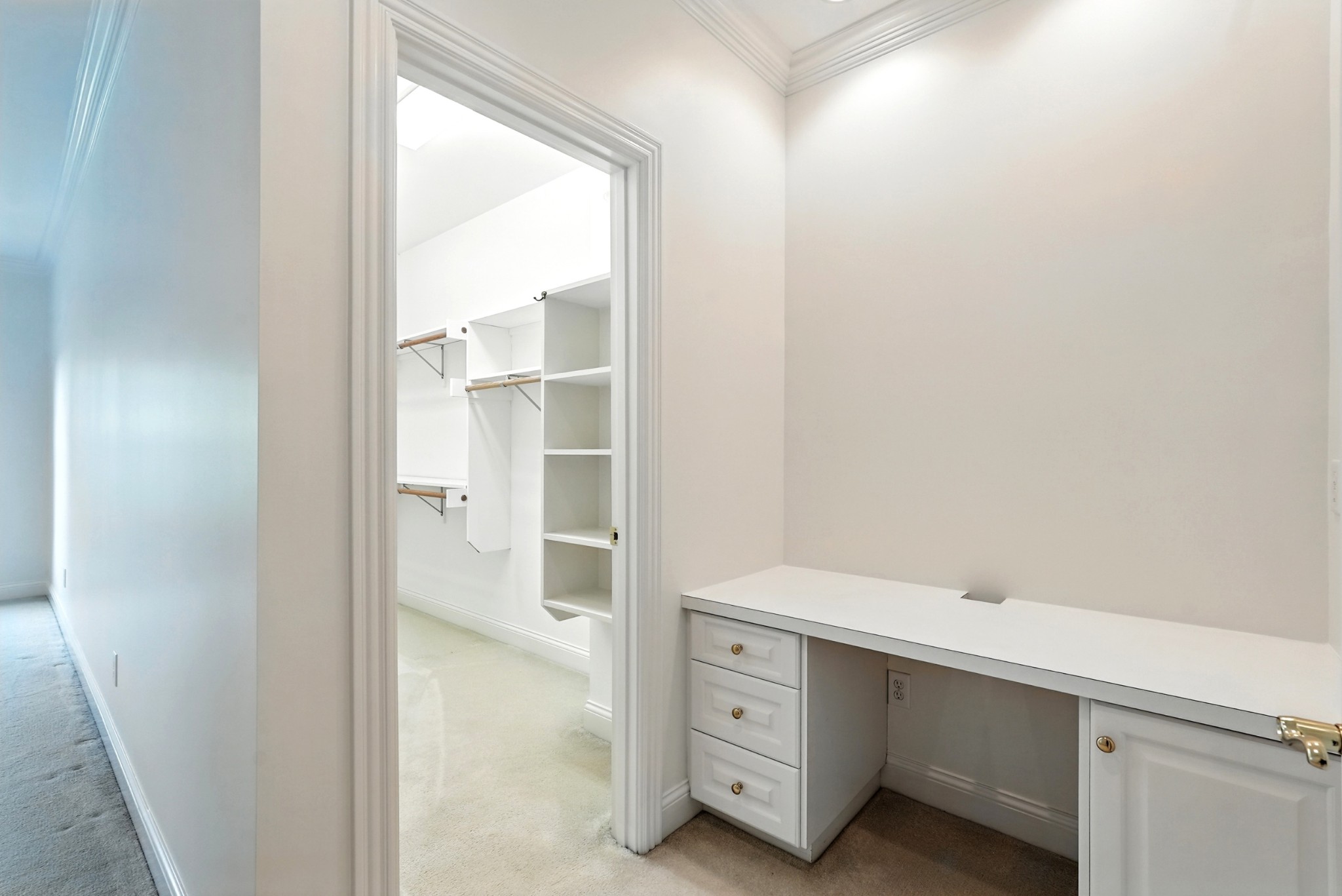 205 Belclaire Pl