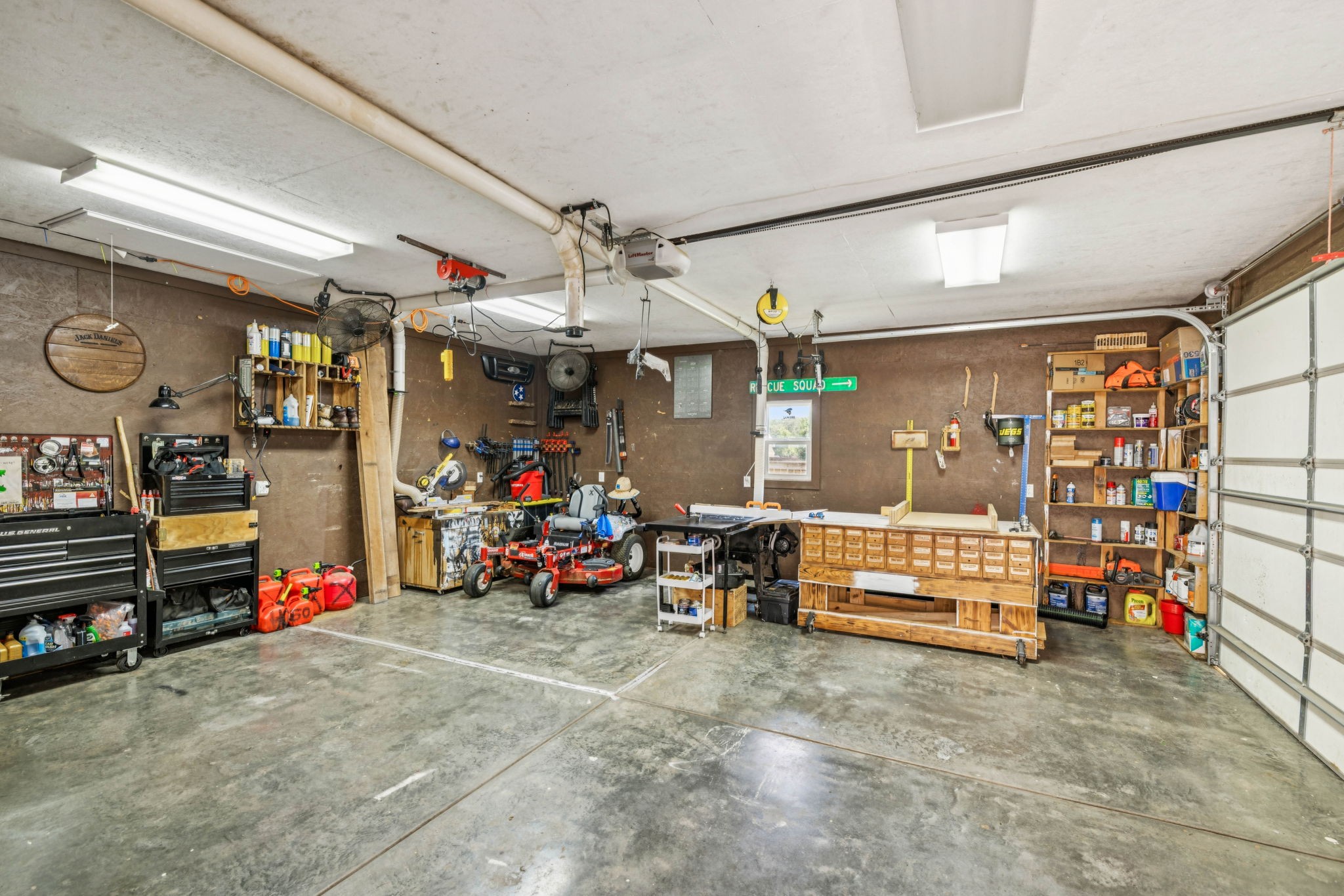 210 Drema Ct