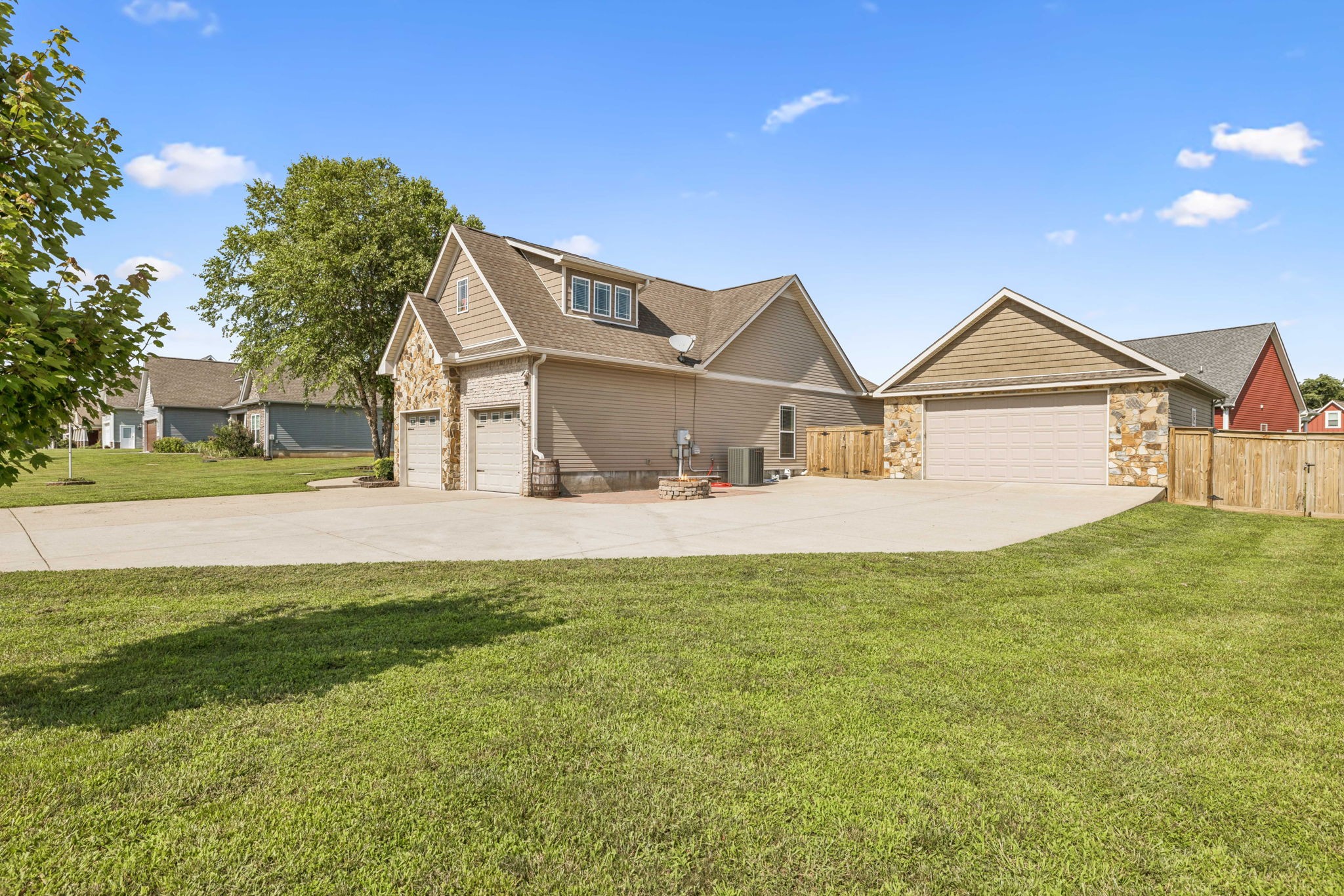 210 Drema Ct
