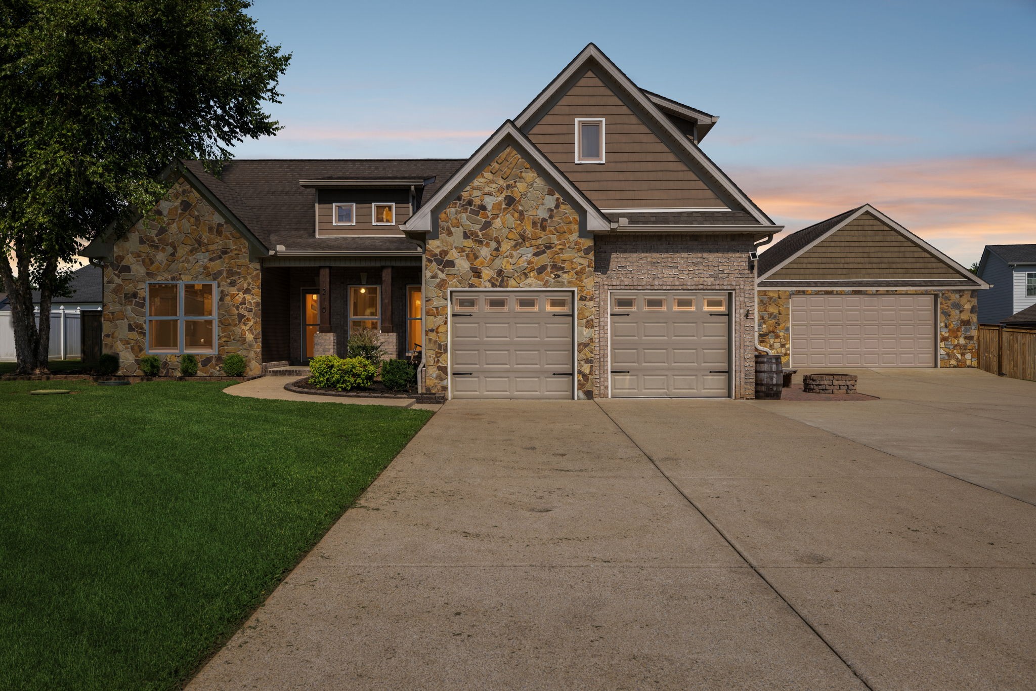 210 Drema Ct