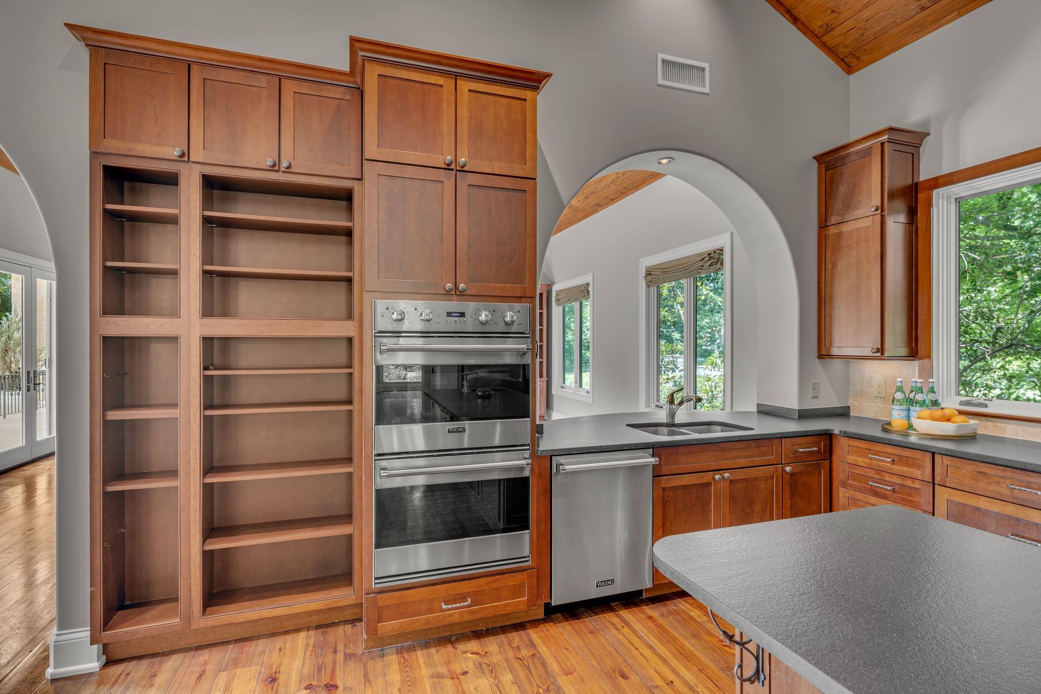 801 South Wilson Blvd