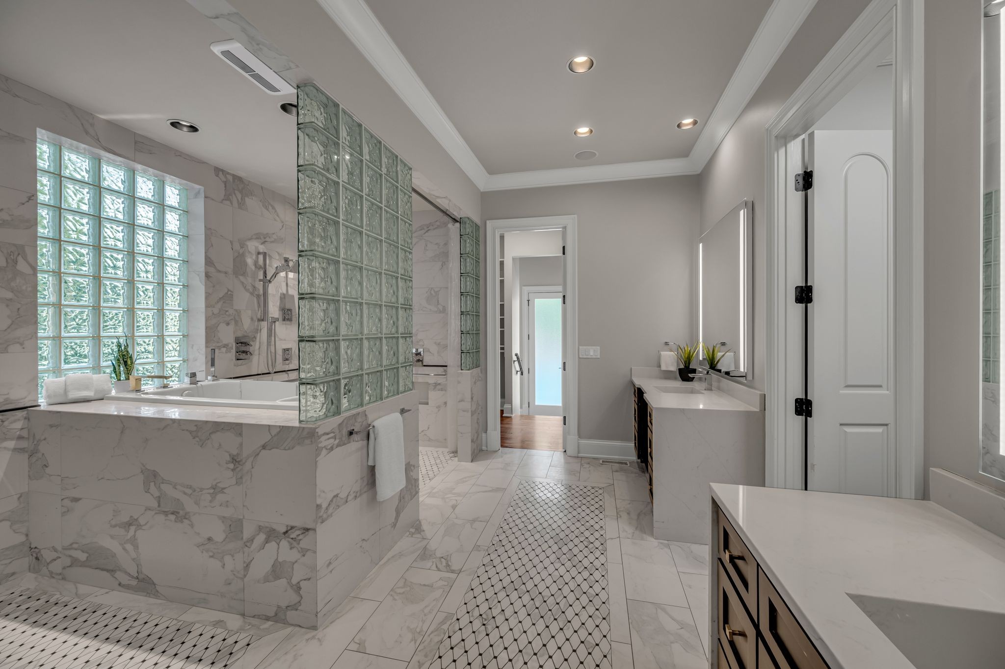 801 South Wilson Blvd