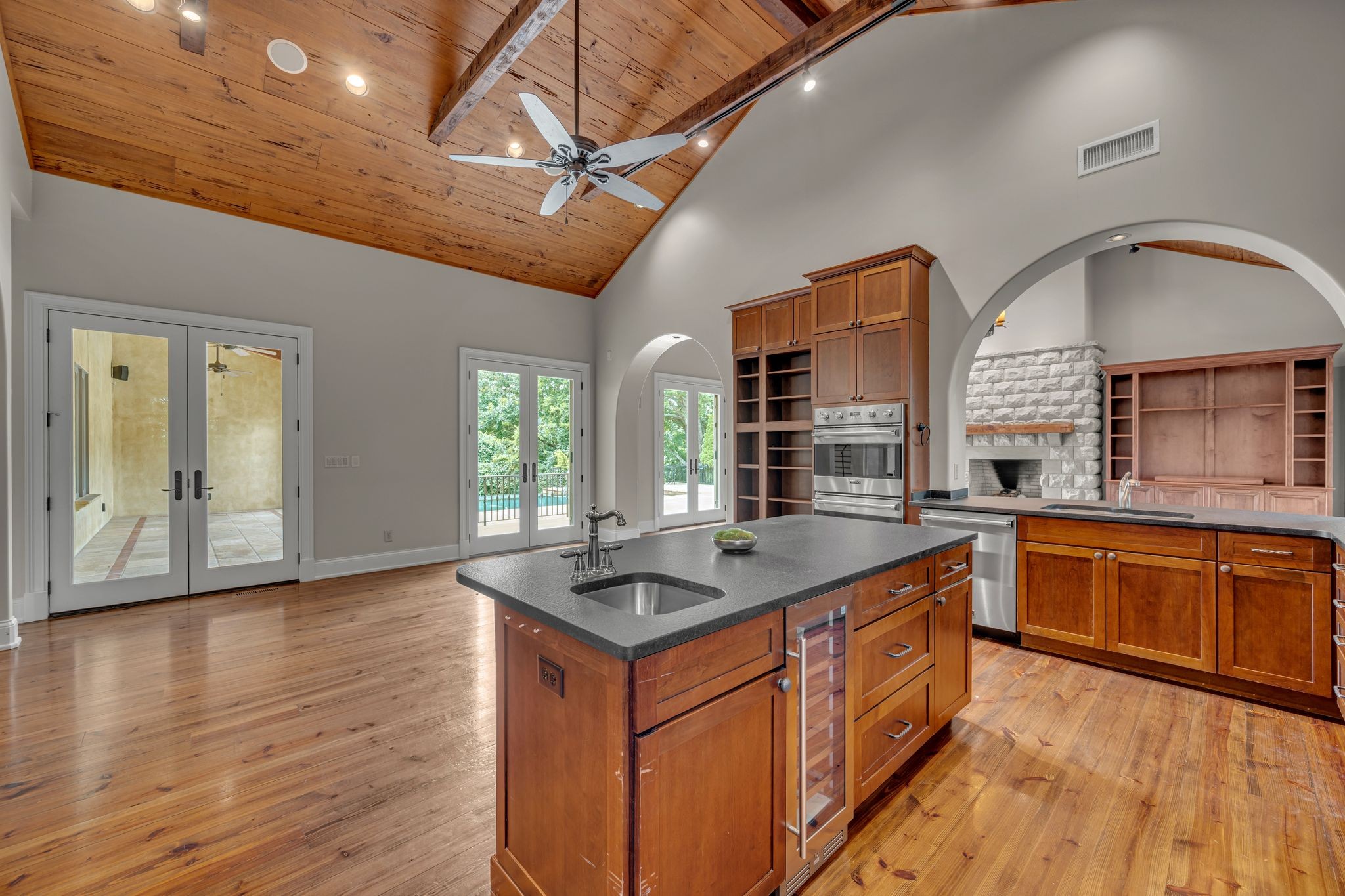 801 South Wilson Blvd