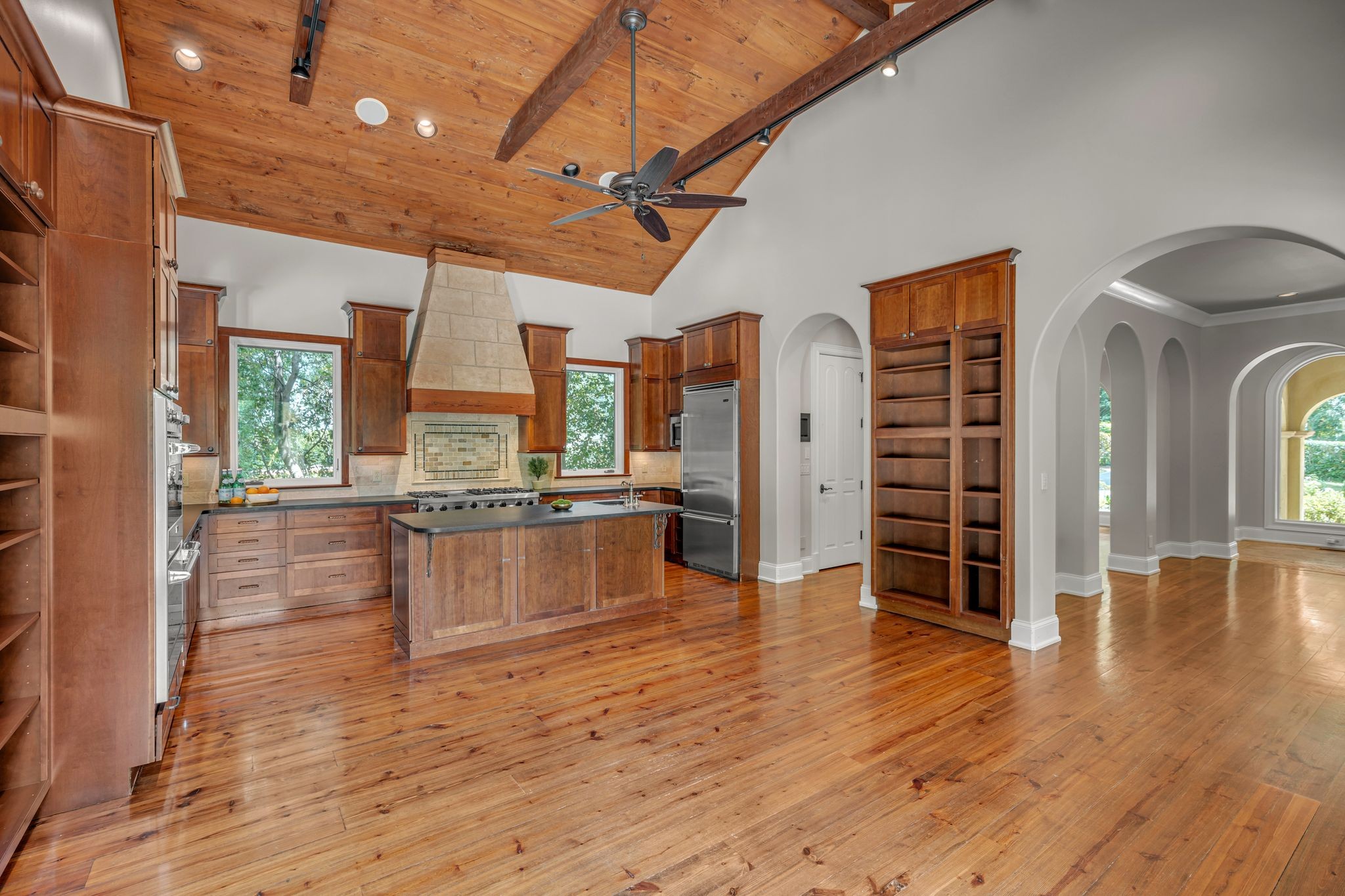 801 South Wilson Blvd