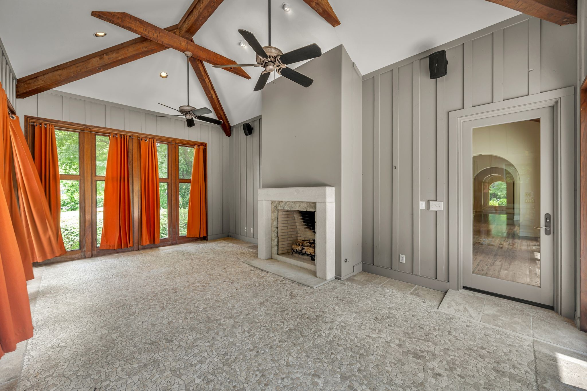 801 South Wilson Blvd