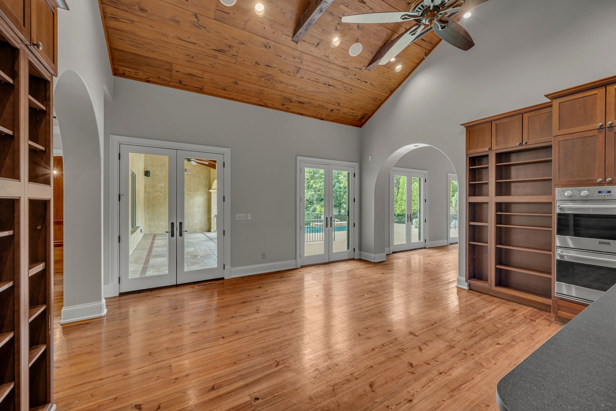 801 South Wilson Blvd