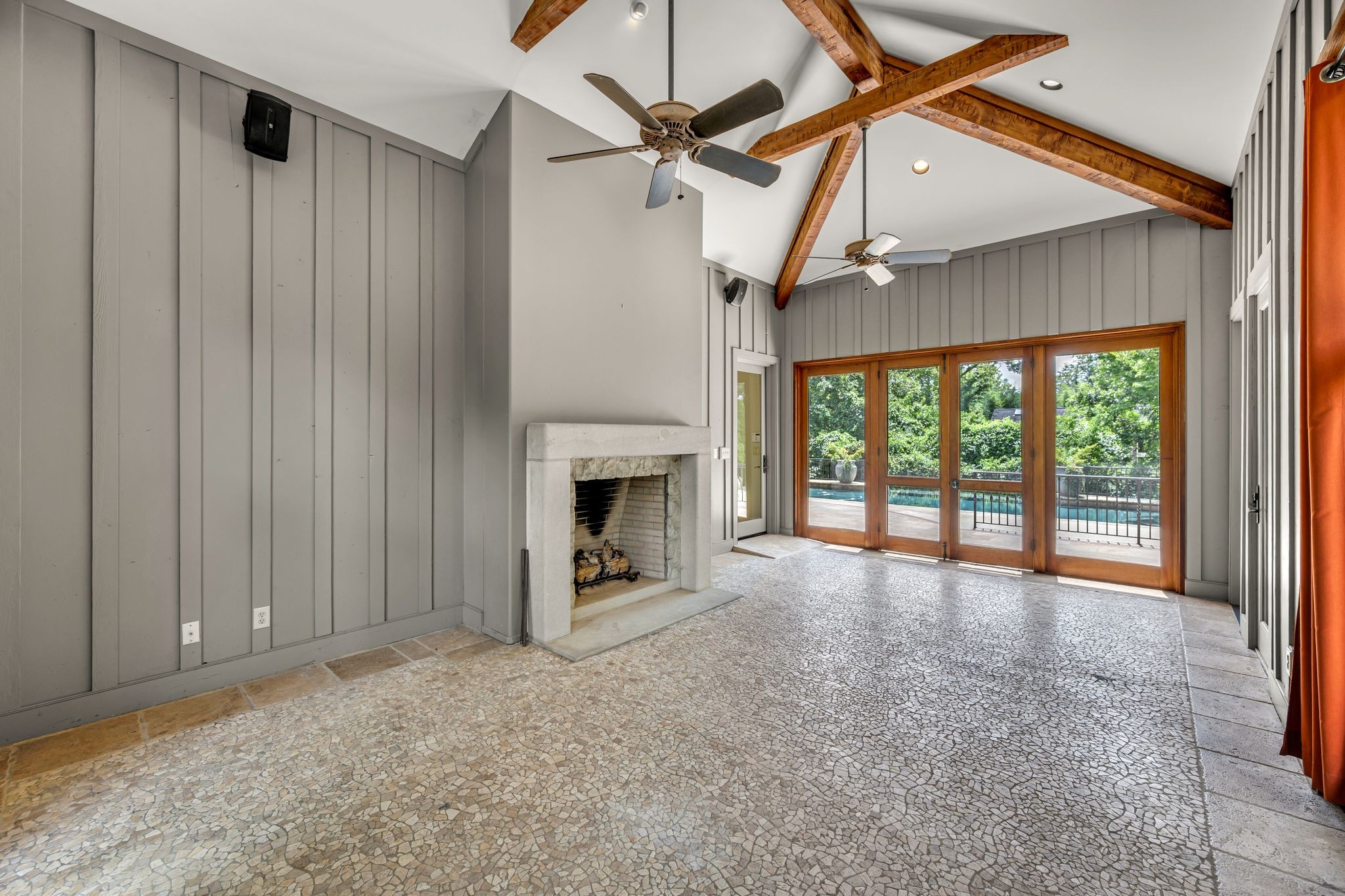 801 South Wilson Blvd