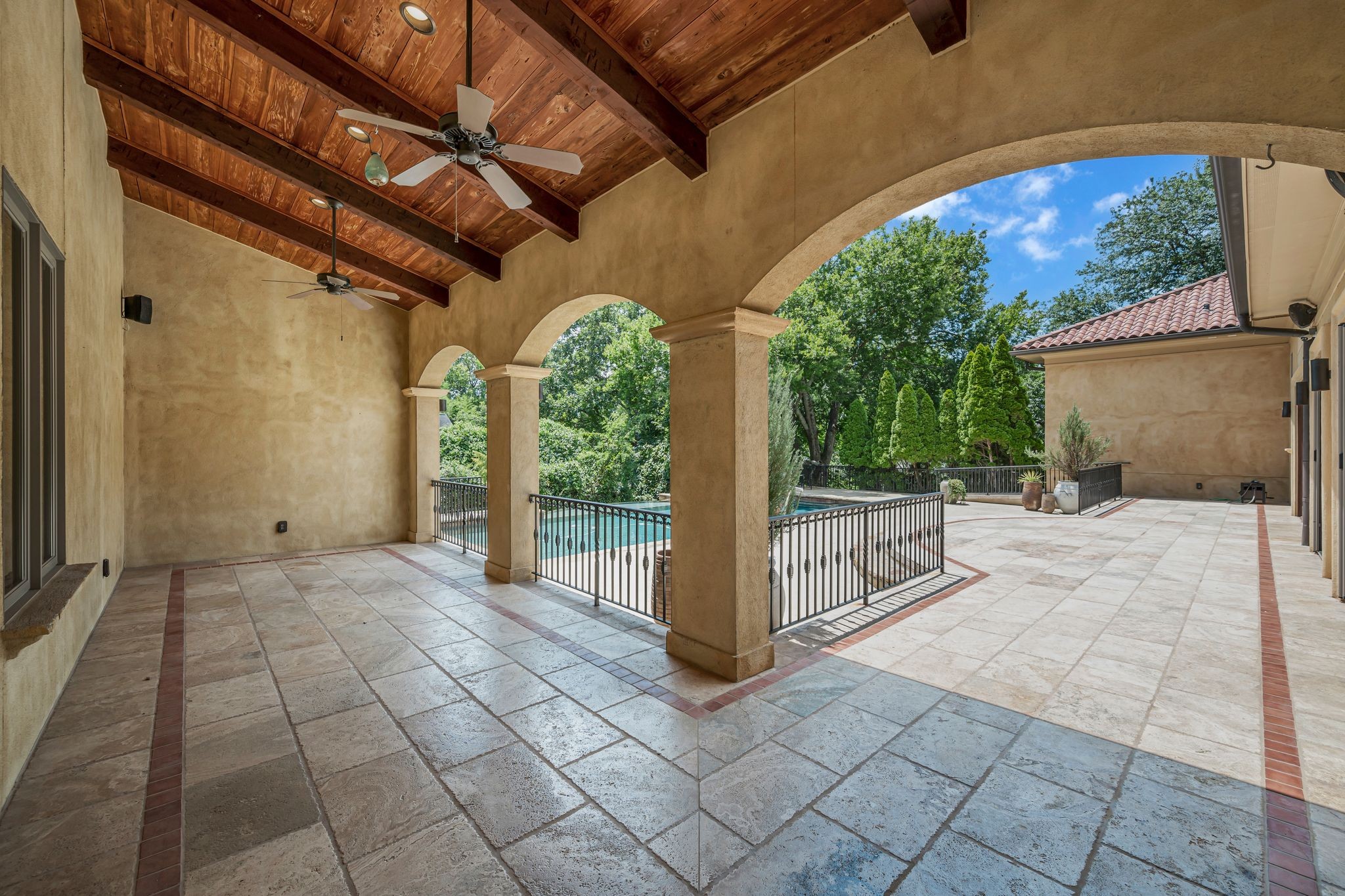 801 South Wilson Blvd