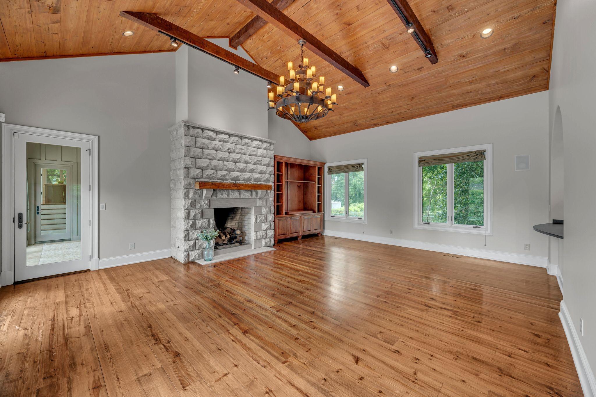 801 South Wilson Blvd