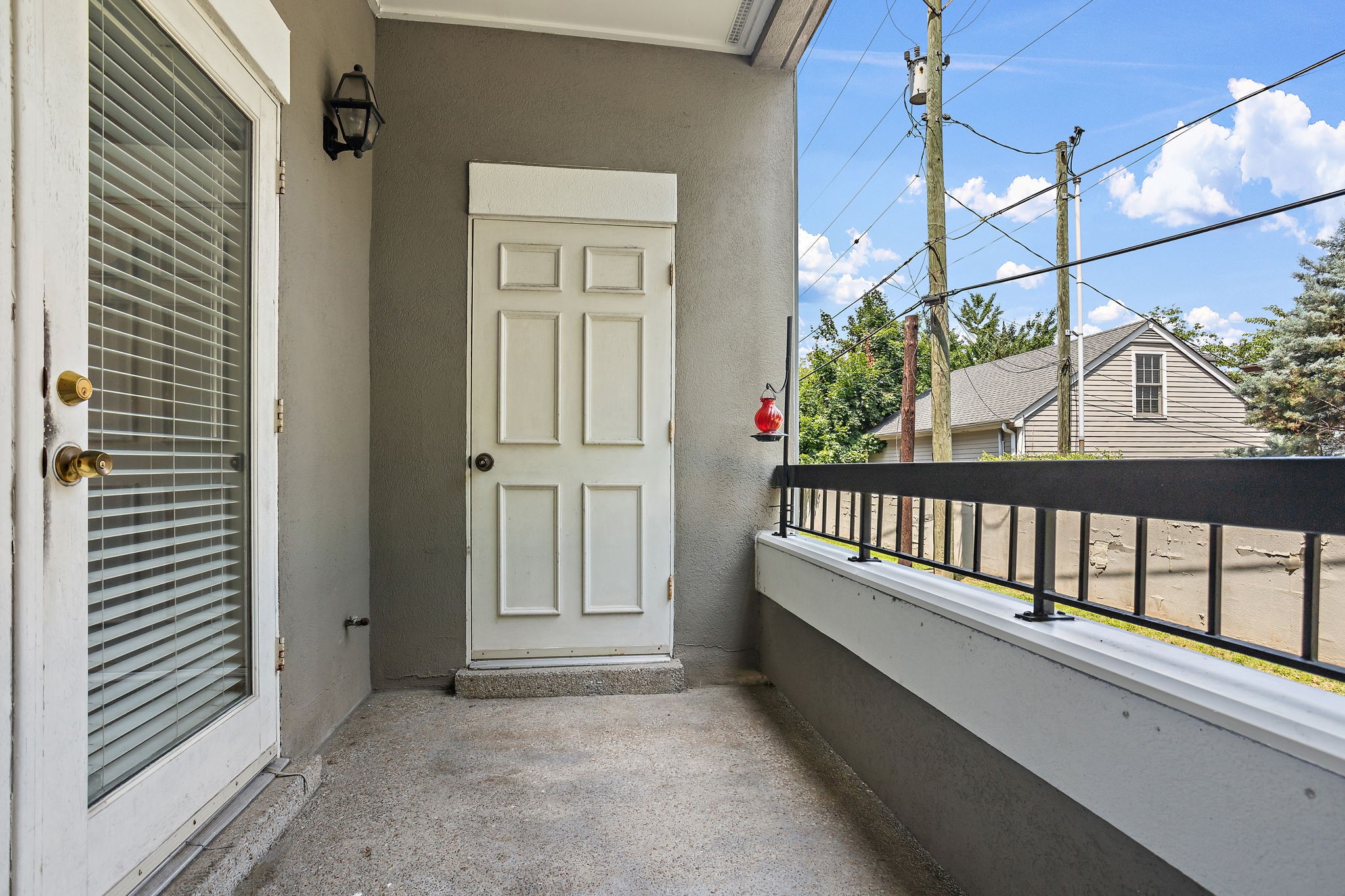 3818 West End Ave Unit: 111