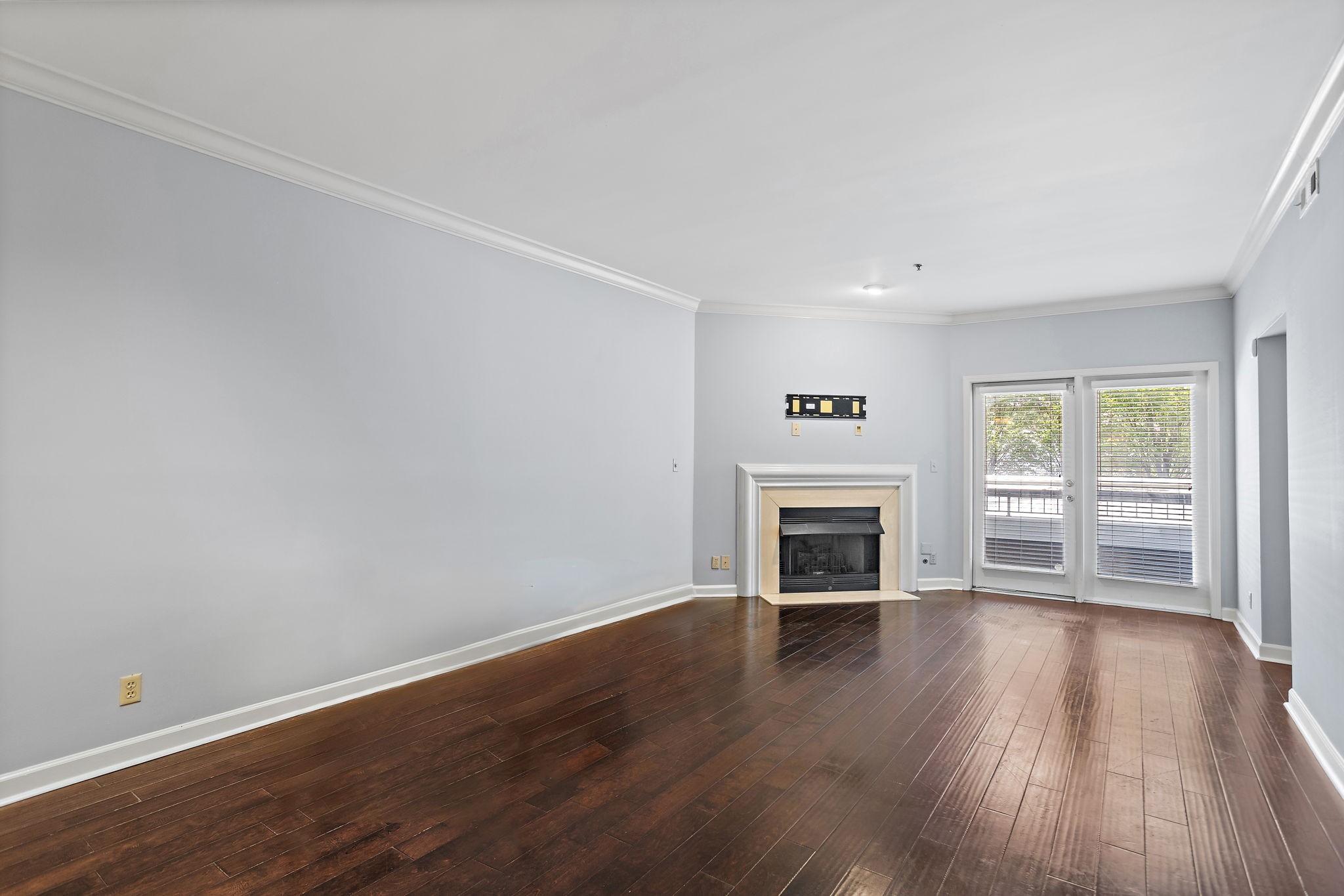 3818 West End Ave Unit: 111