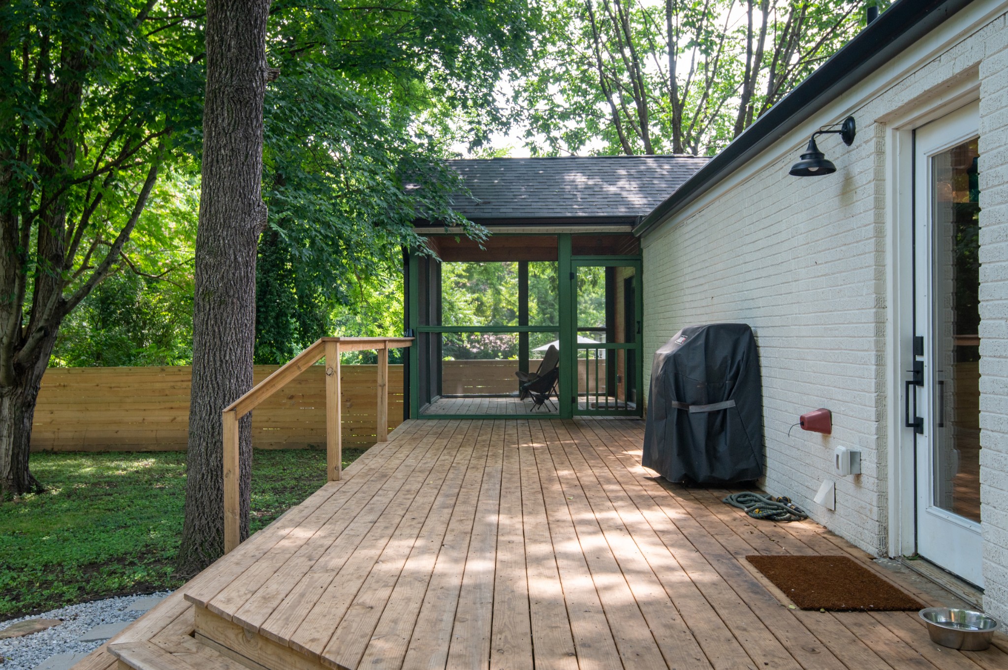 2309 Shadow Ln
