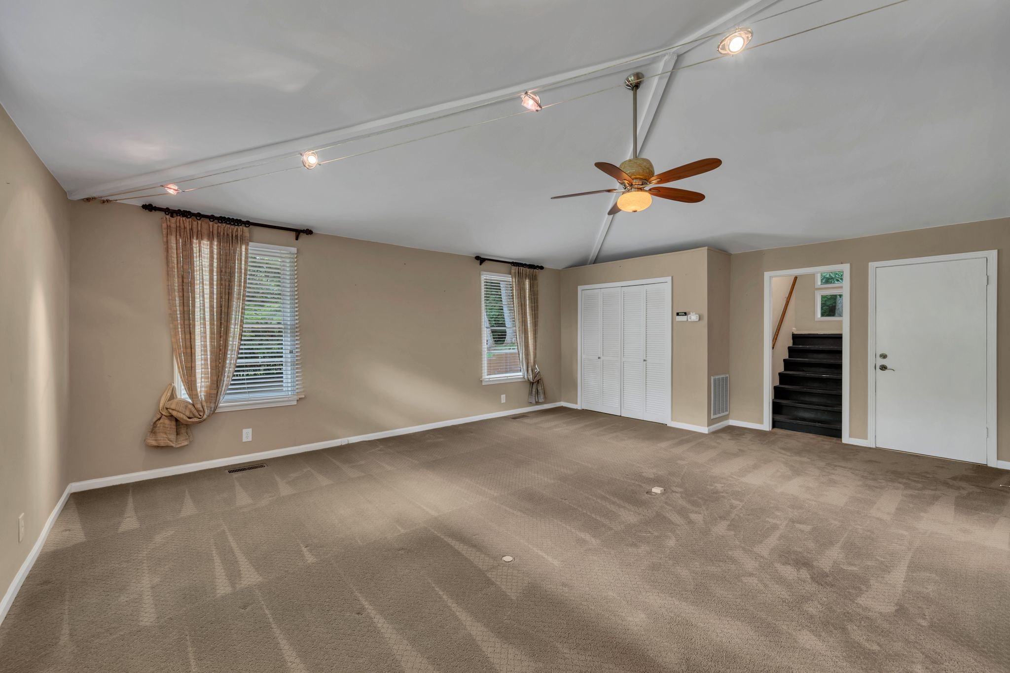 1314 Burton Valley Rd