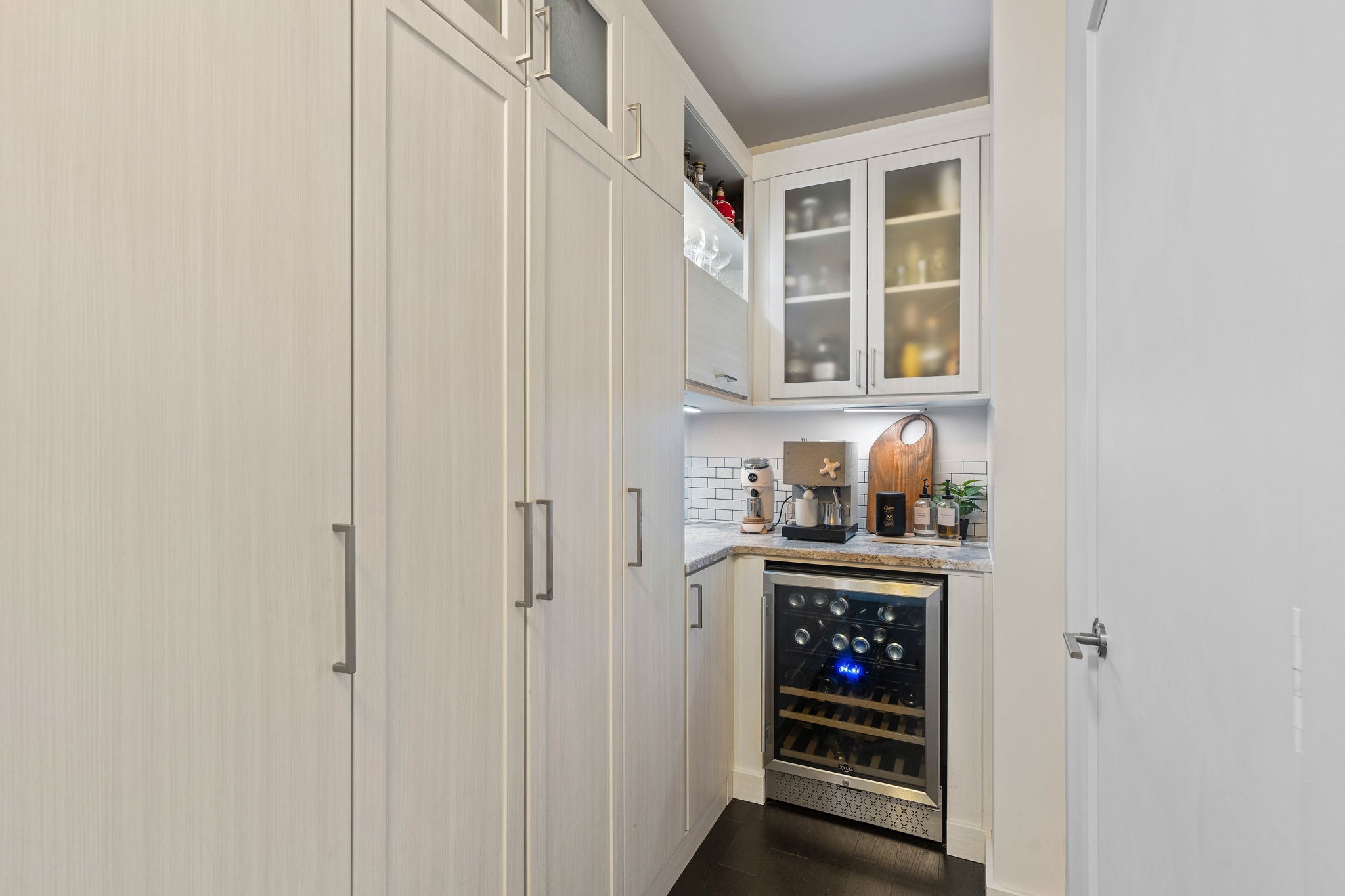 515 Church St Unit: 4301