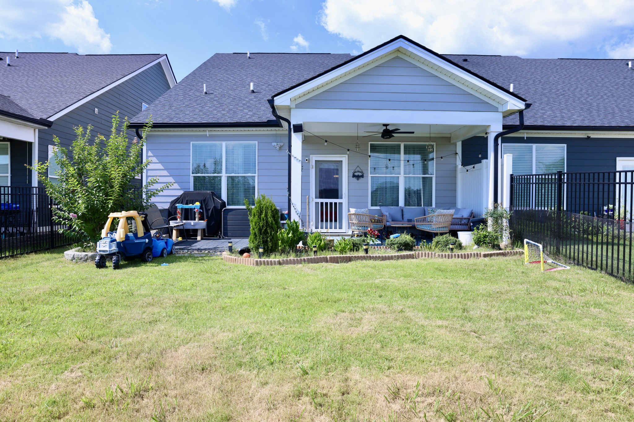 2609 Leawood Ct