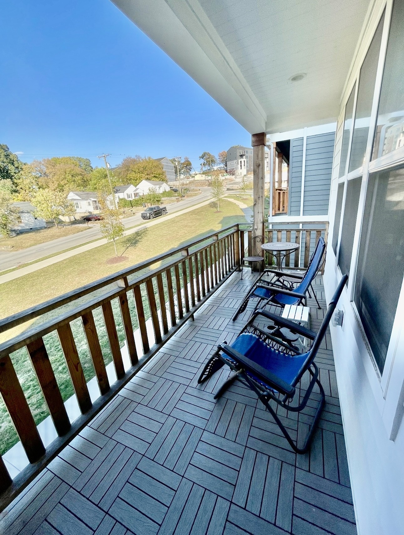 530 Edwin St Unit: 3