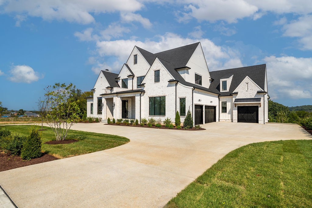 1656 Heartwood Ln