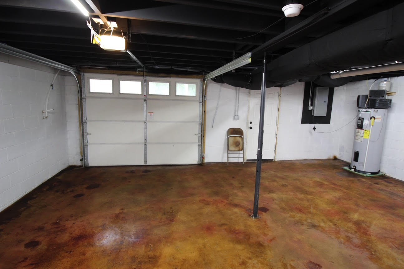 762 Austin Bottom Rd