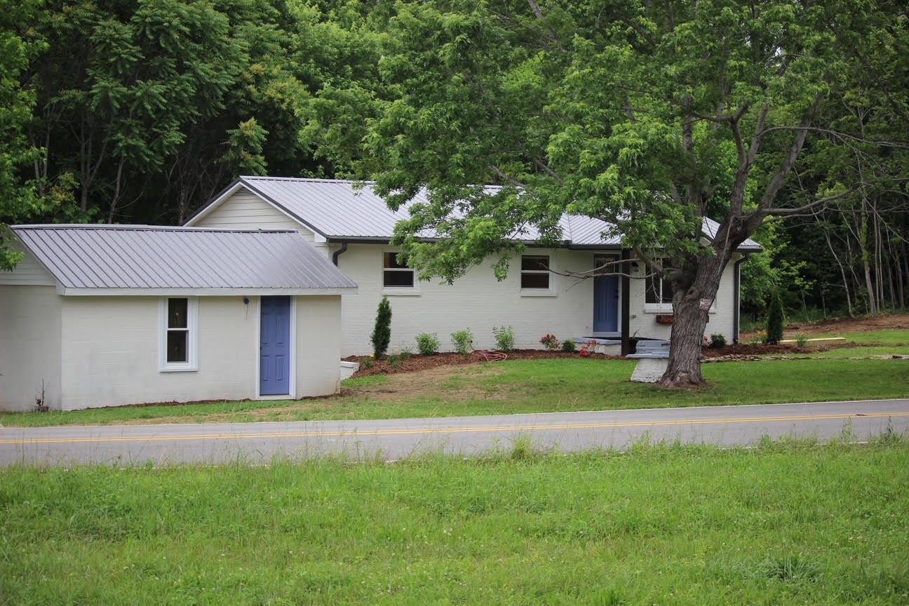762 Austin Bottom Rd