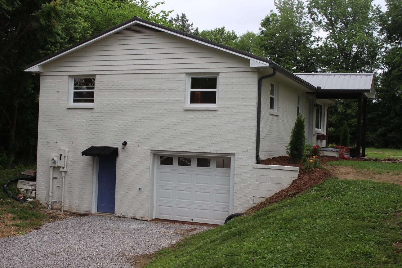 762 Austin Bottom Rd