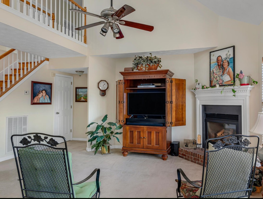 3289 River Walk Dr