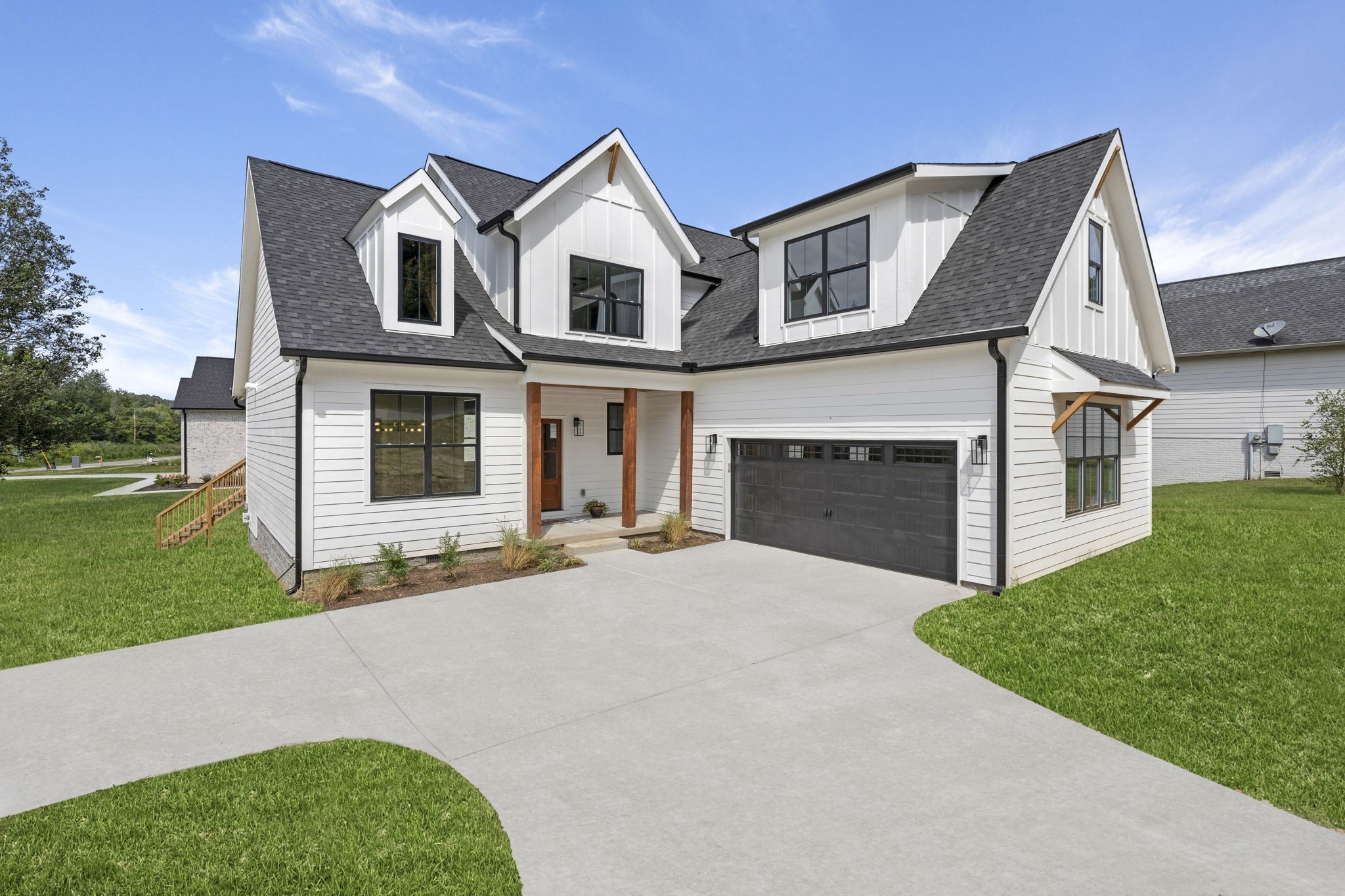 6021 Riverview Dr